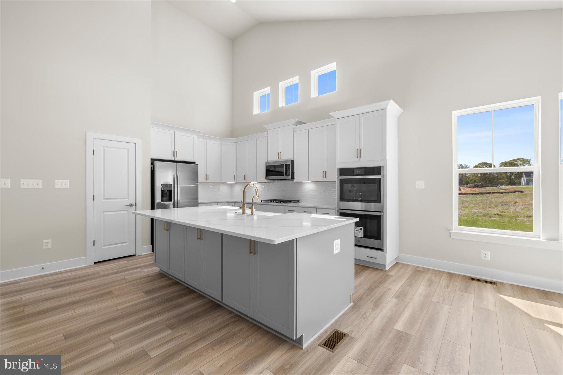 CYPRESS CREEK ESTATES - Residential