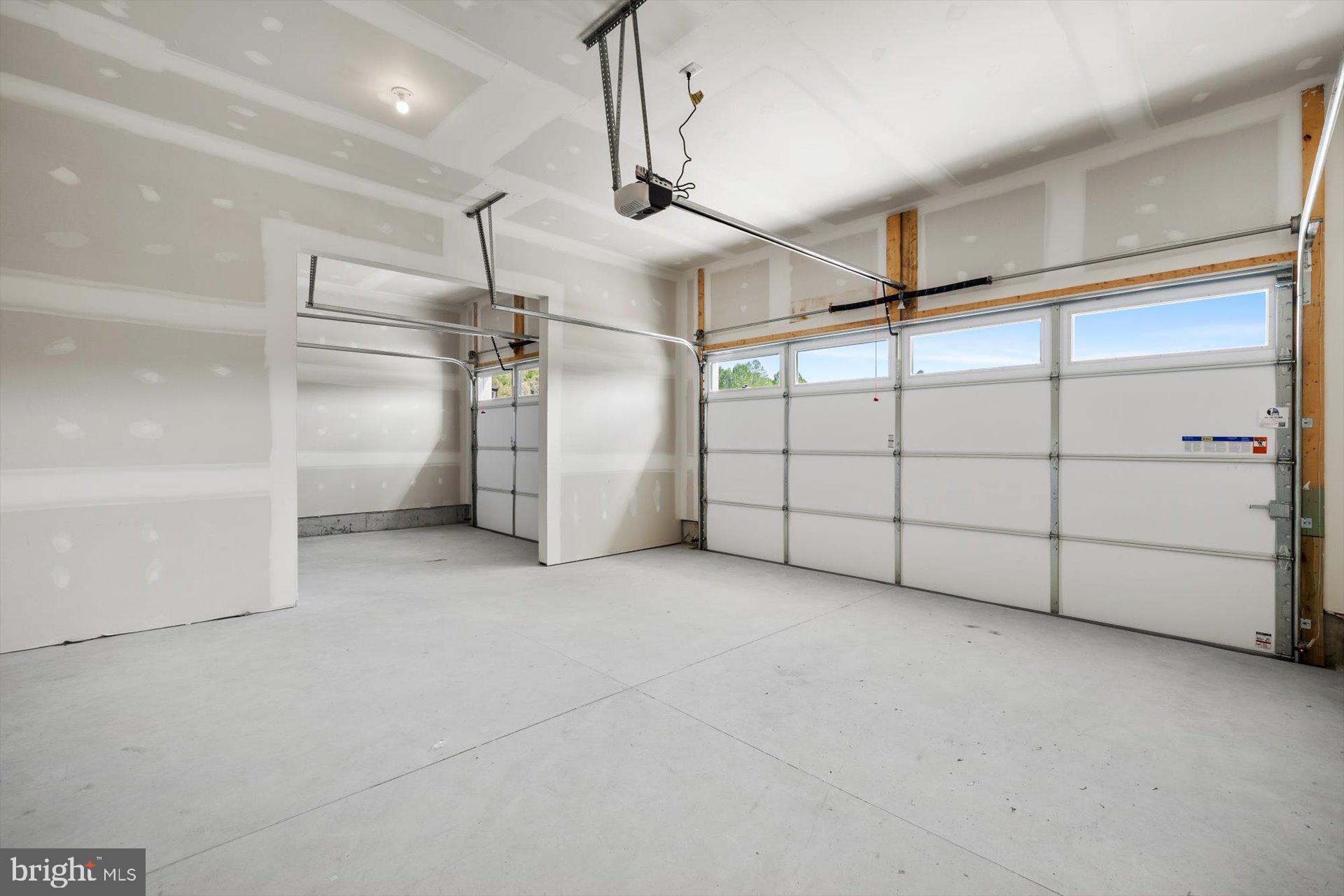 CYPRESS CREEK ESTATES - Residential