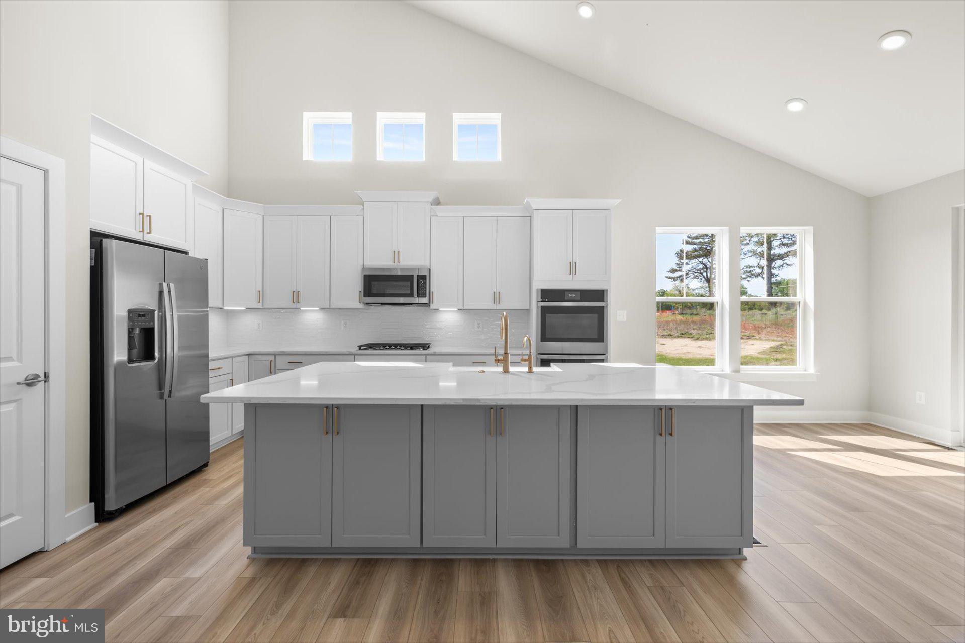 CYPRESS CREEK ESTATES - Residential