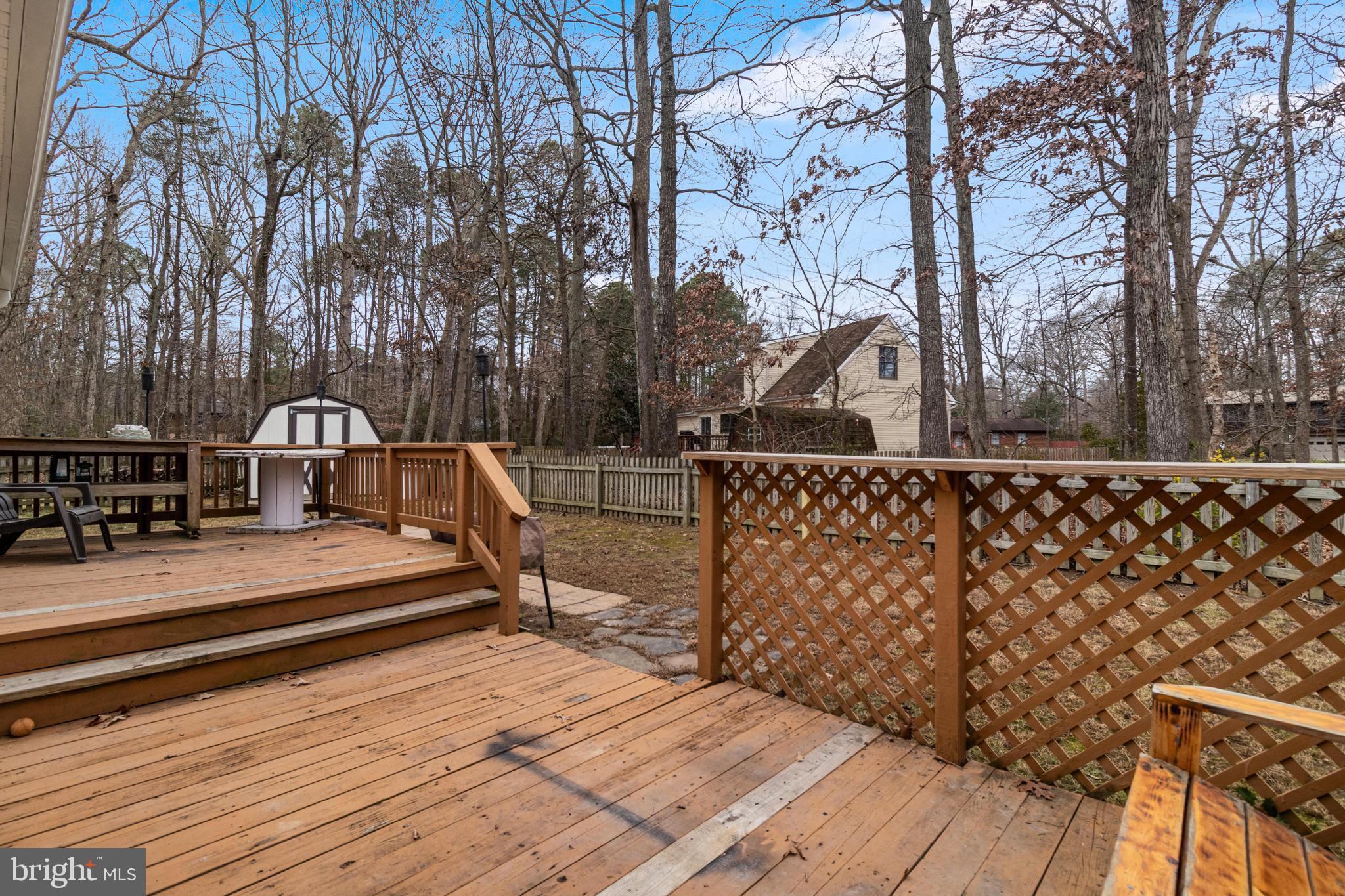 CEDAR COVE - Residential