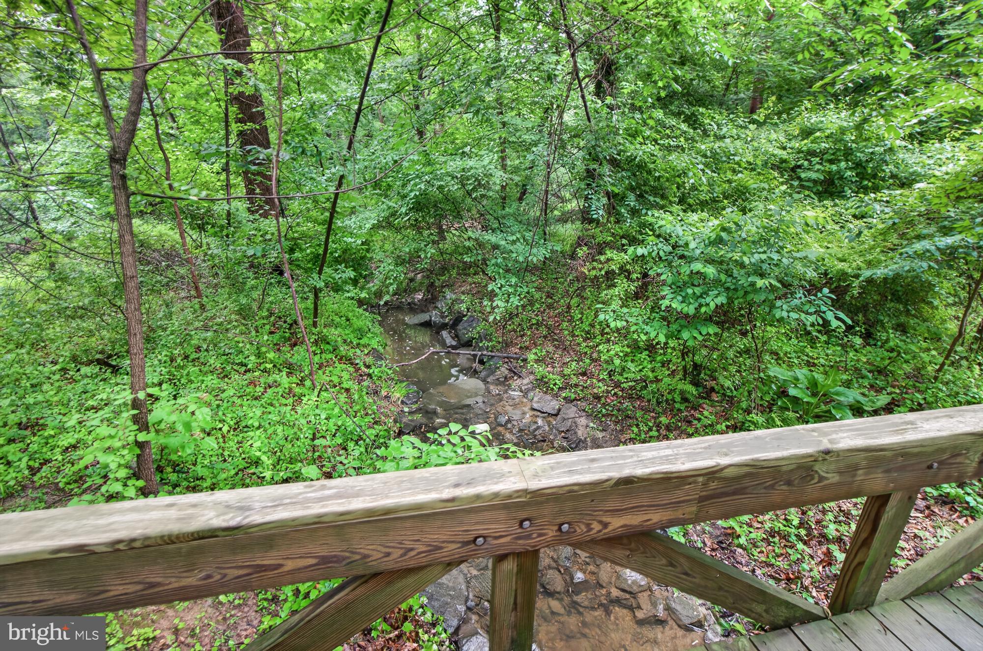 DEERING WOODS - Residential