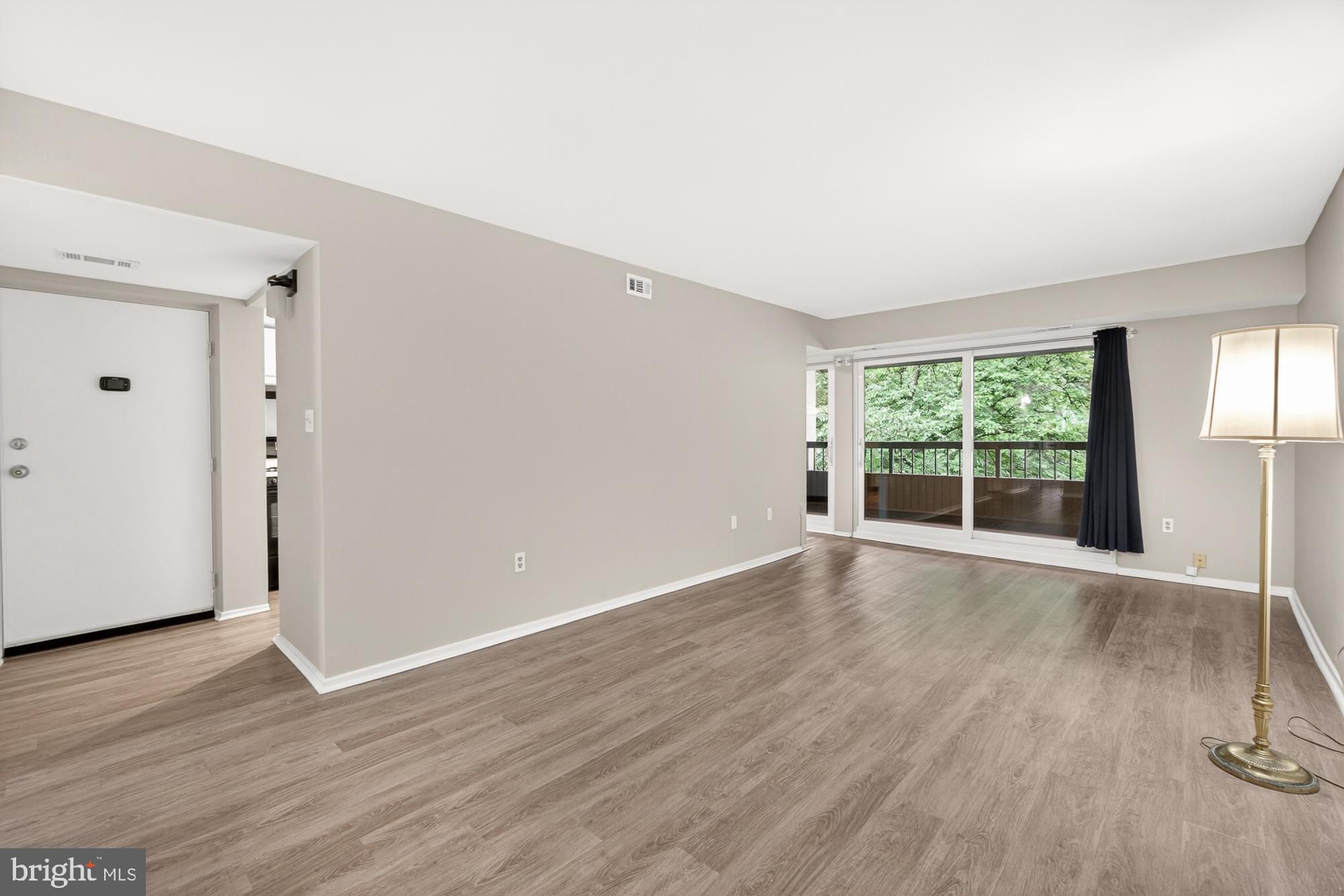 DEERING WOODS - Residential