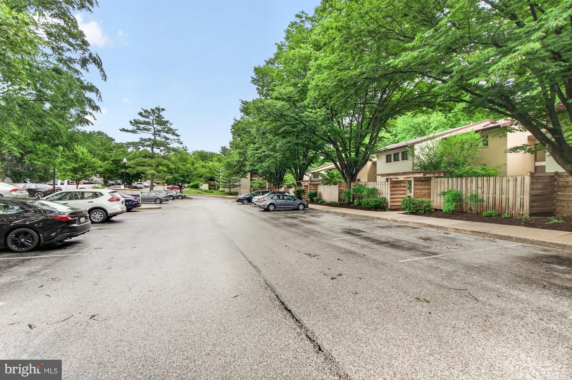 DEERING WOODS - Residential