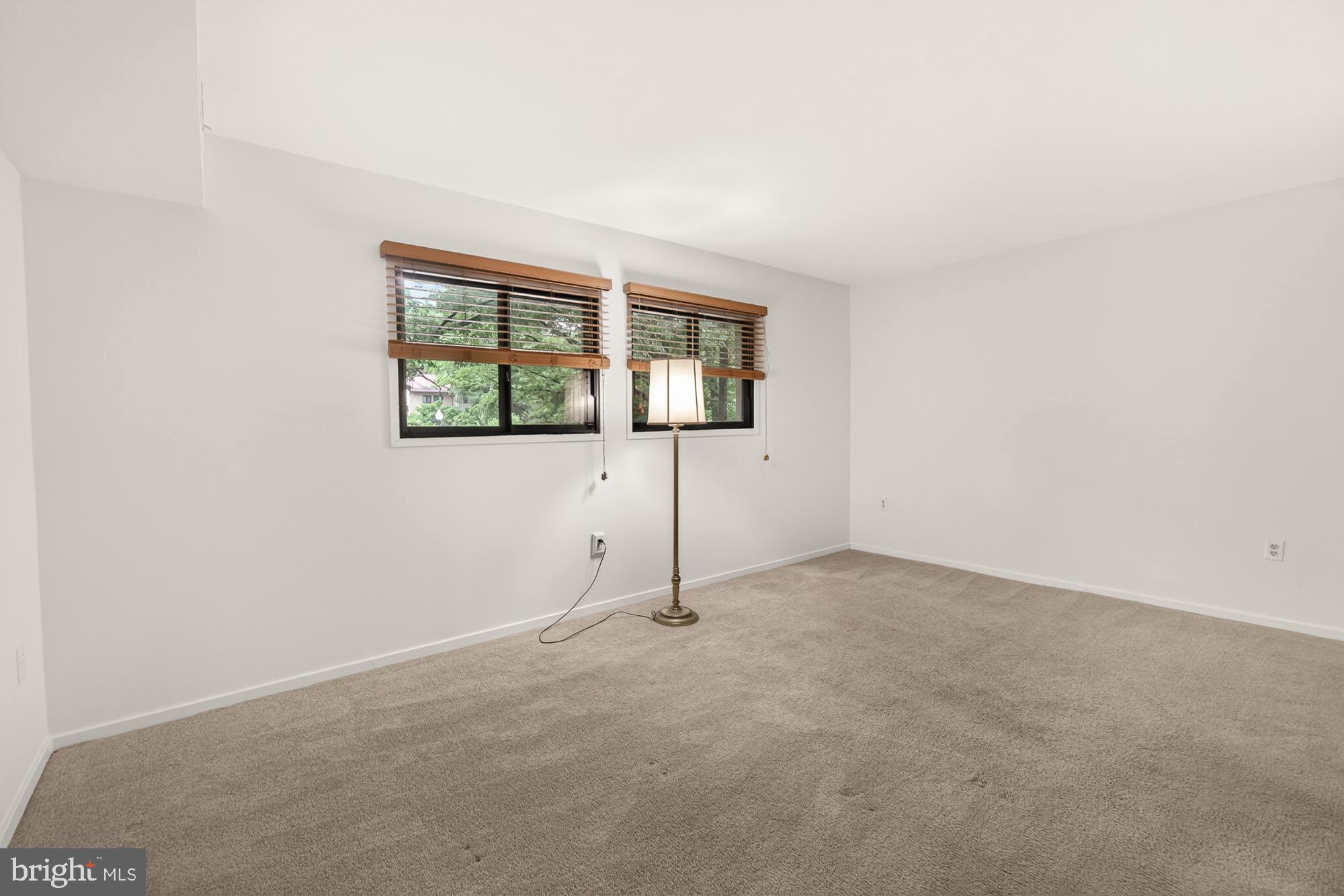 DEERING WOODS - Residential