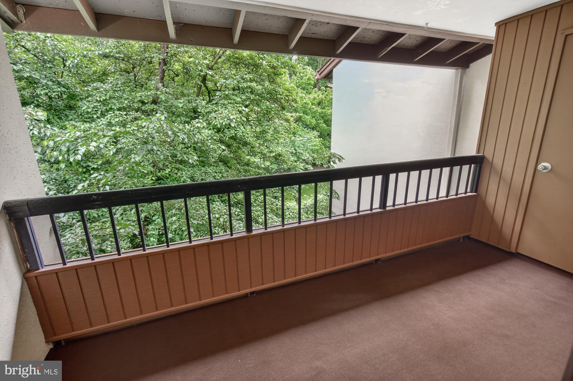 DEERING WOODS - Residential