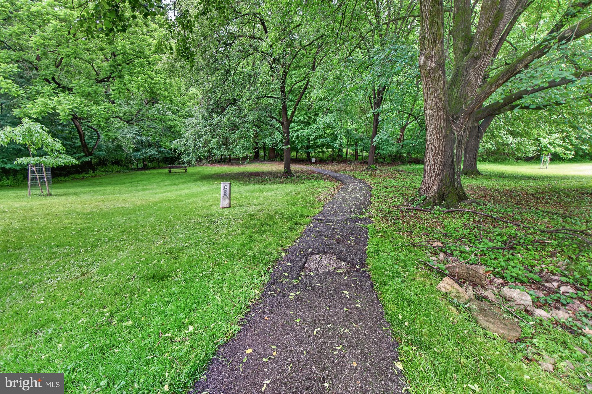 DEERING WOODS - Residential