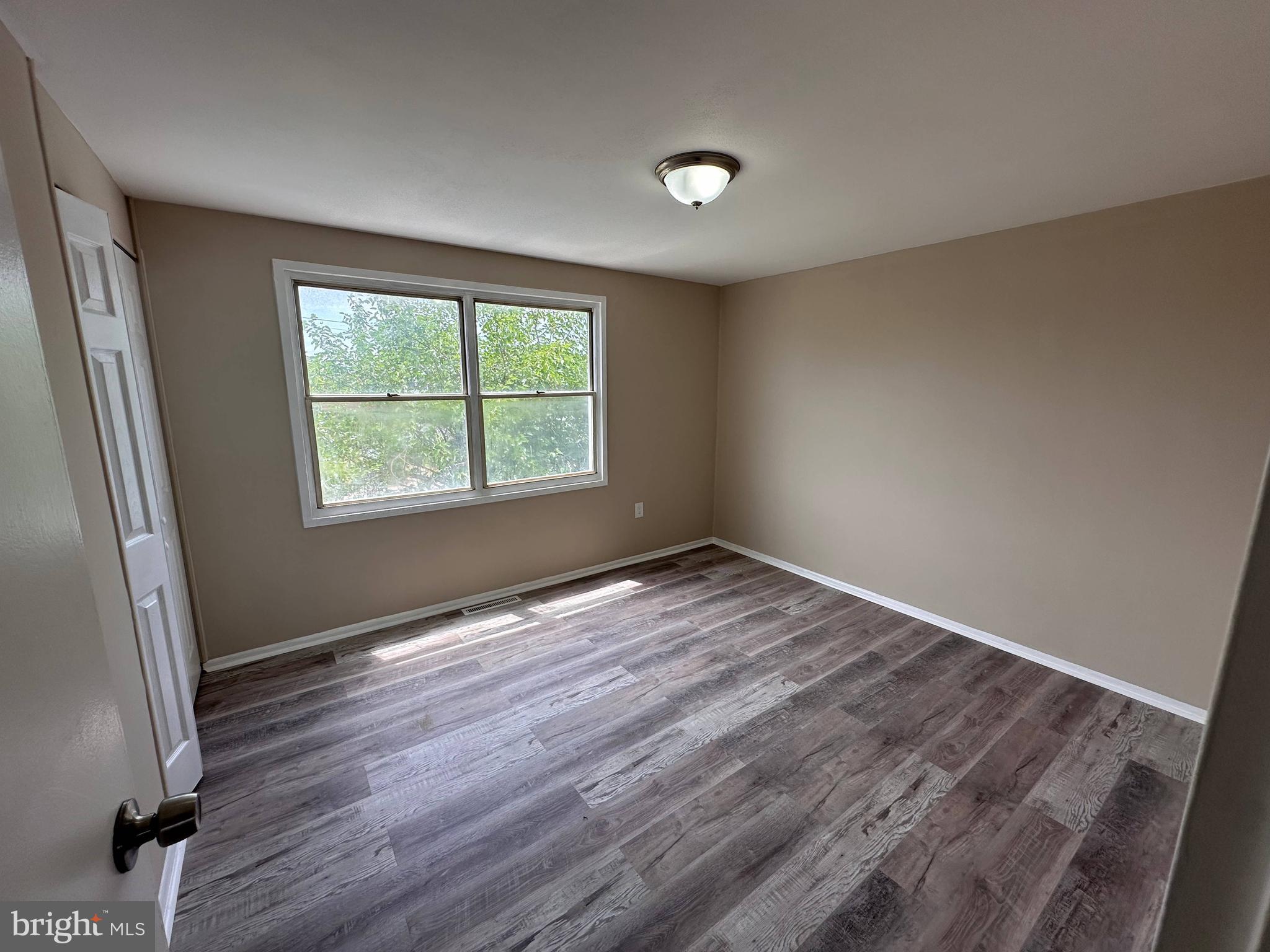 EASTWOOD HEIGHTS - Residential Lease