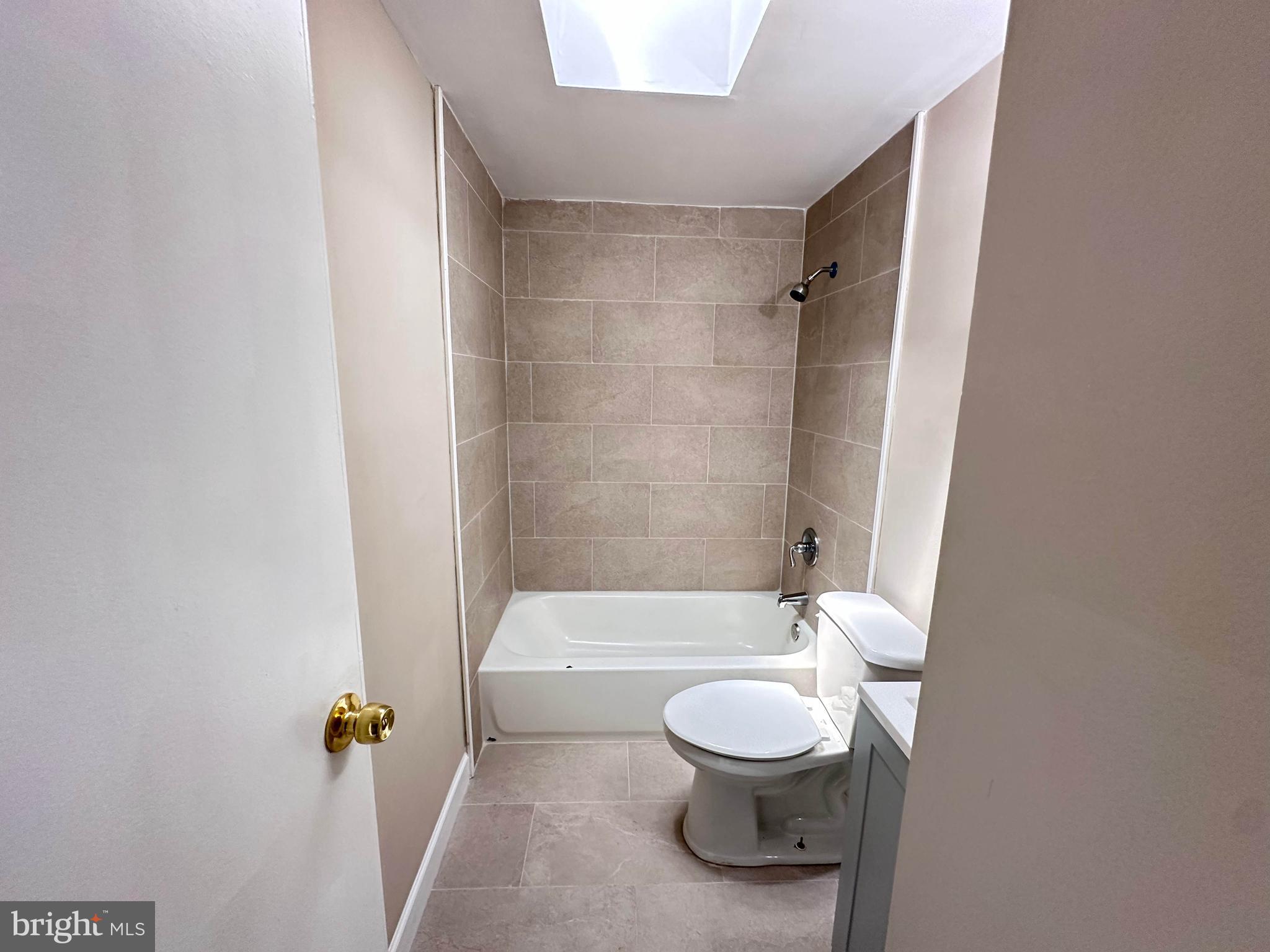 EASTWOOD HEIGHTS - Residential Lease