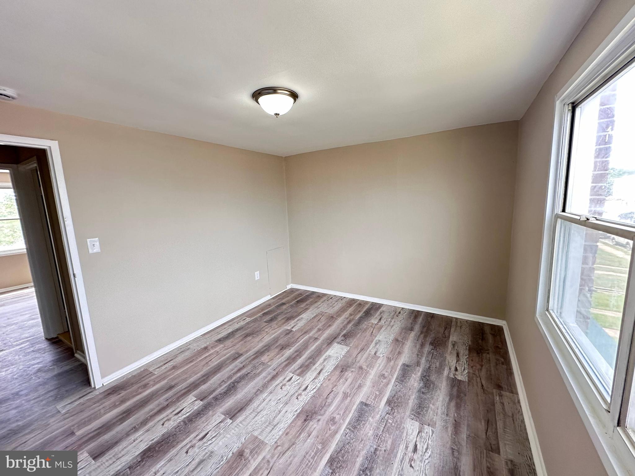 EASTWOOD HEIGHTS - Residential Lease