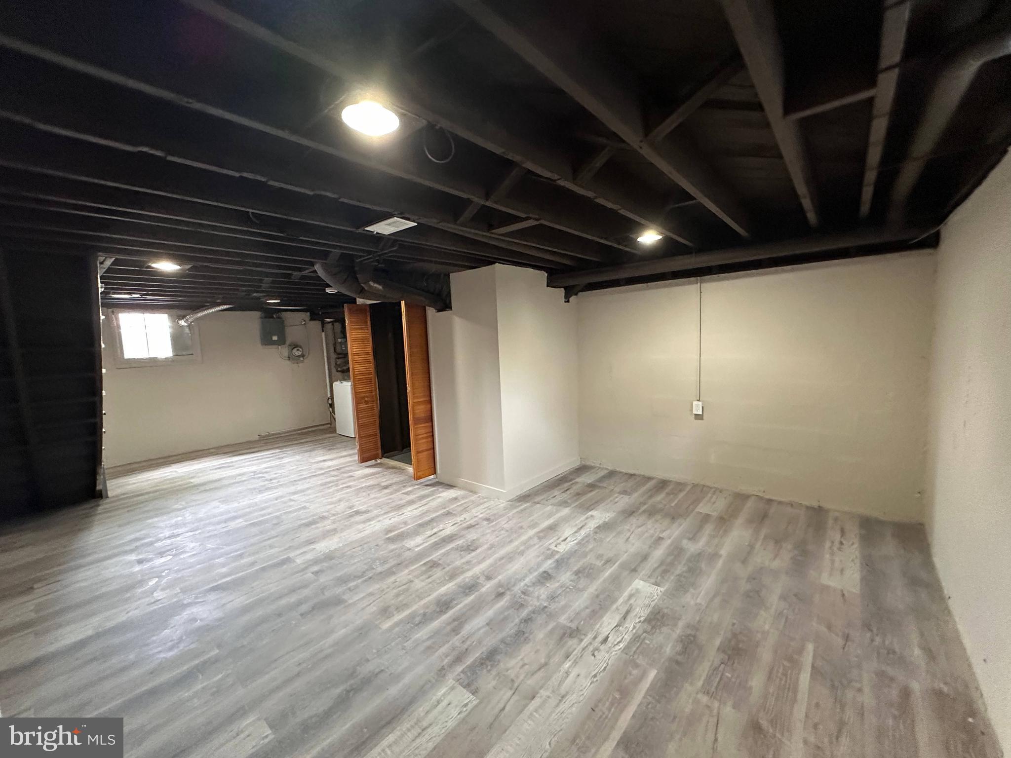 EASTWOOD HEIGHTS - Residential Lease