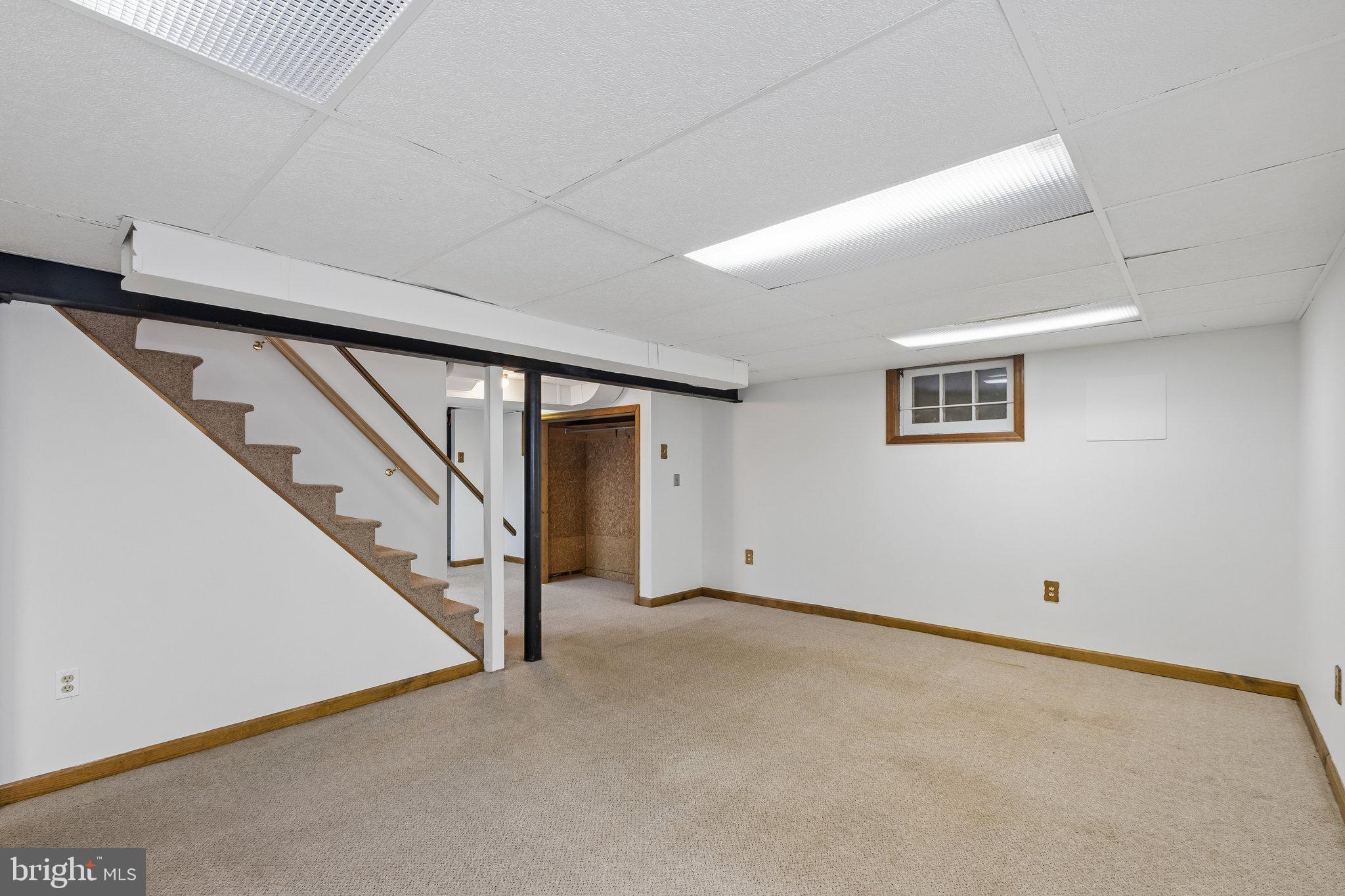 MERWOOD PARK - Residential
