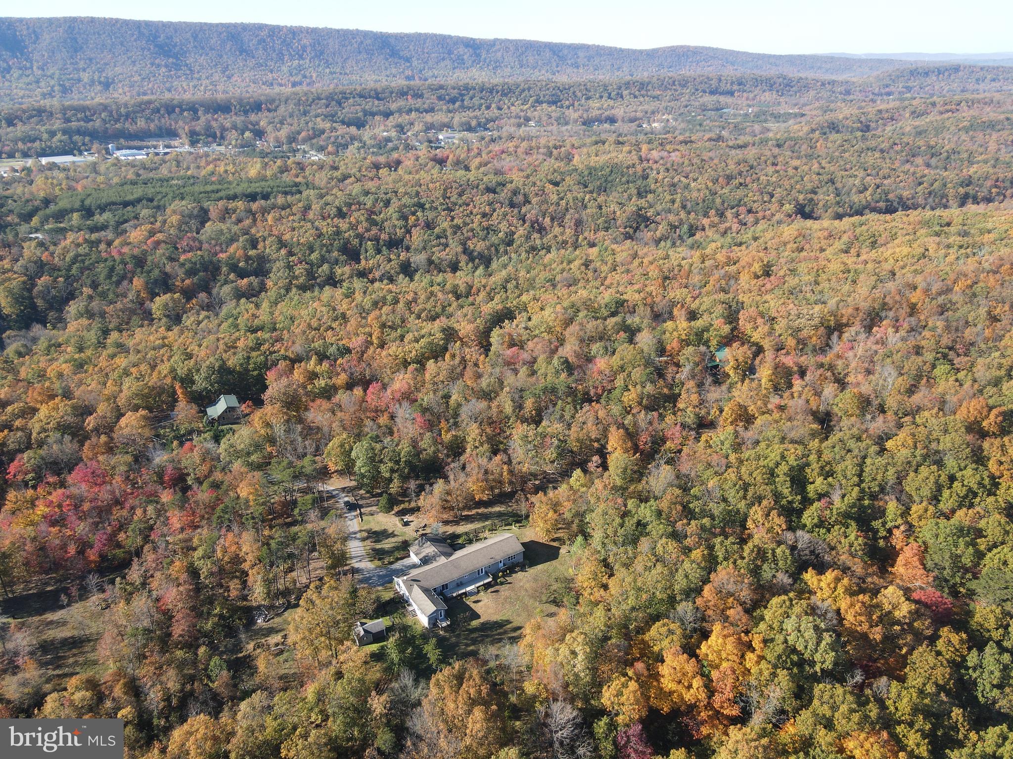 HARDWOOD HILLS - Residential