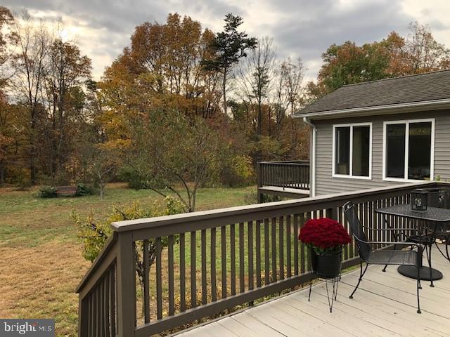 HARDWOOD HILLS - Residential