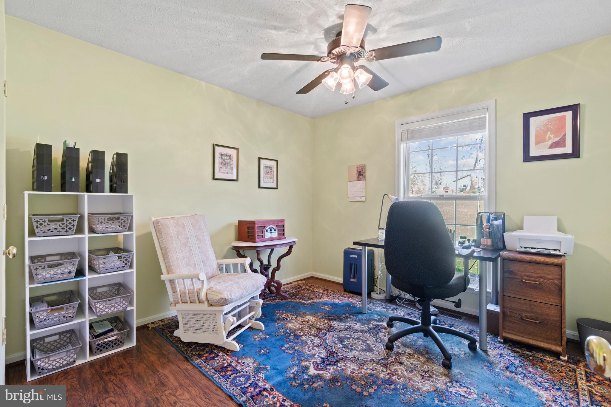 LAKE LAND OR - Residential