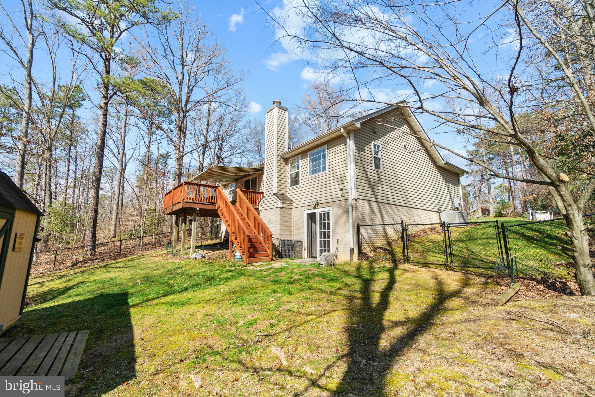 LAKE LAND OR - Residential