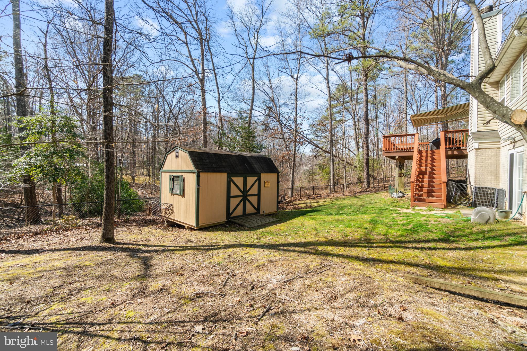 LAKE LAND OR - Residential