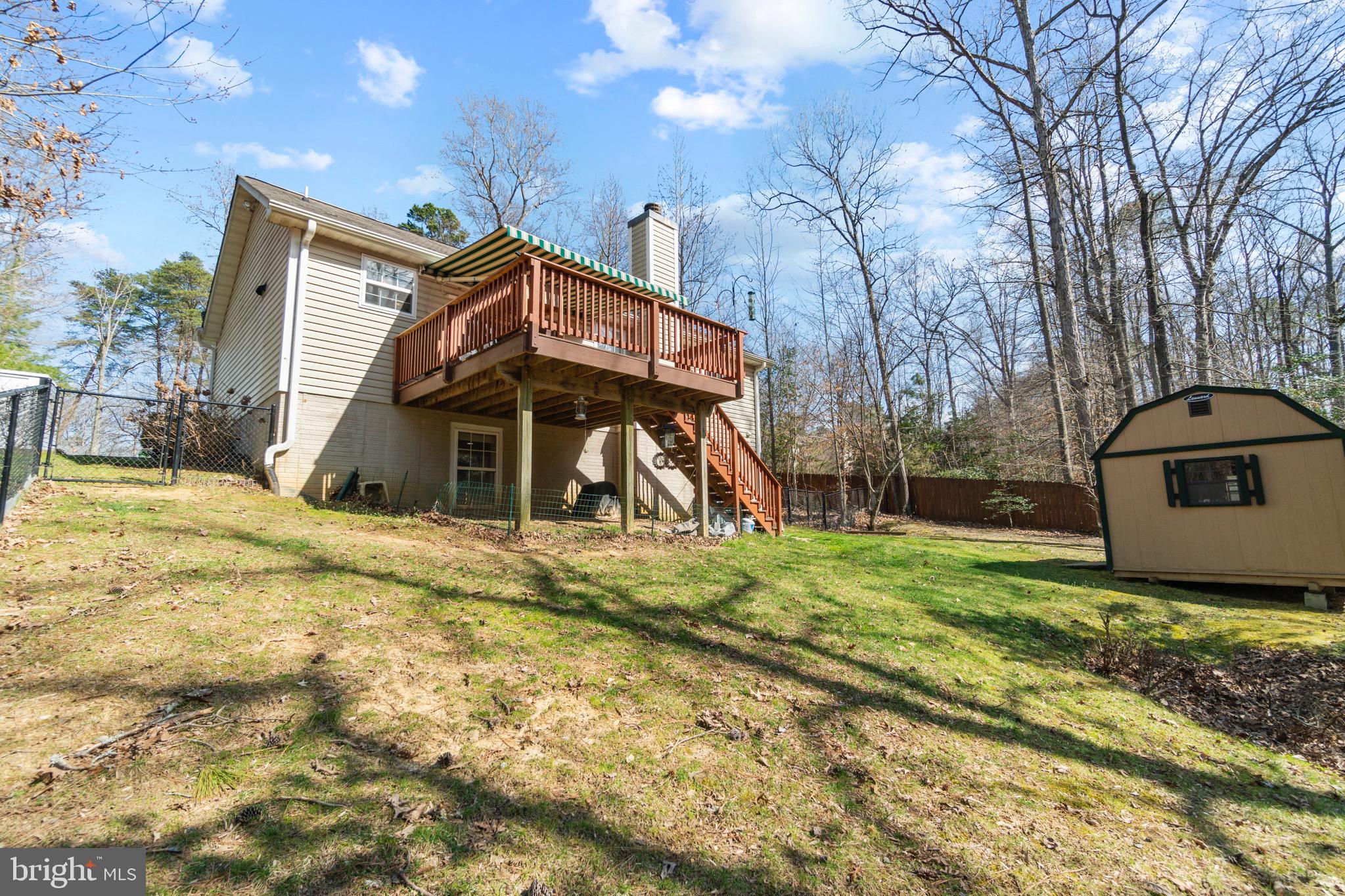 LAKE LAND OR - Residential