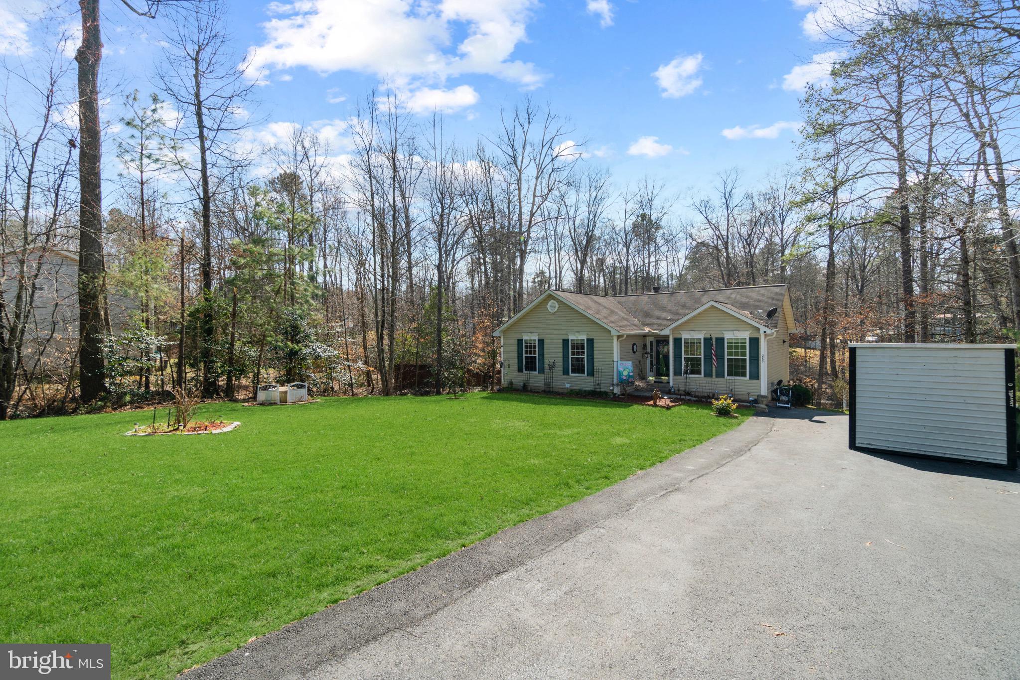 LAKE LAND OR - Residential