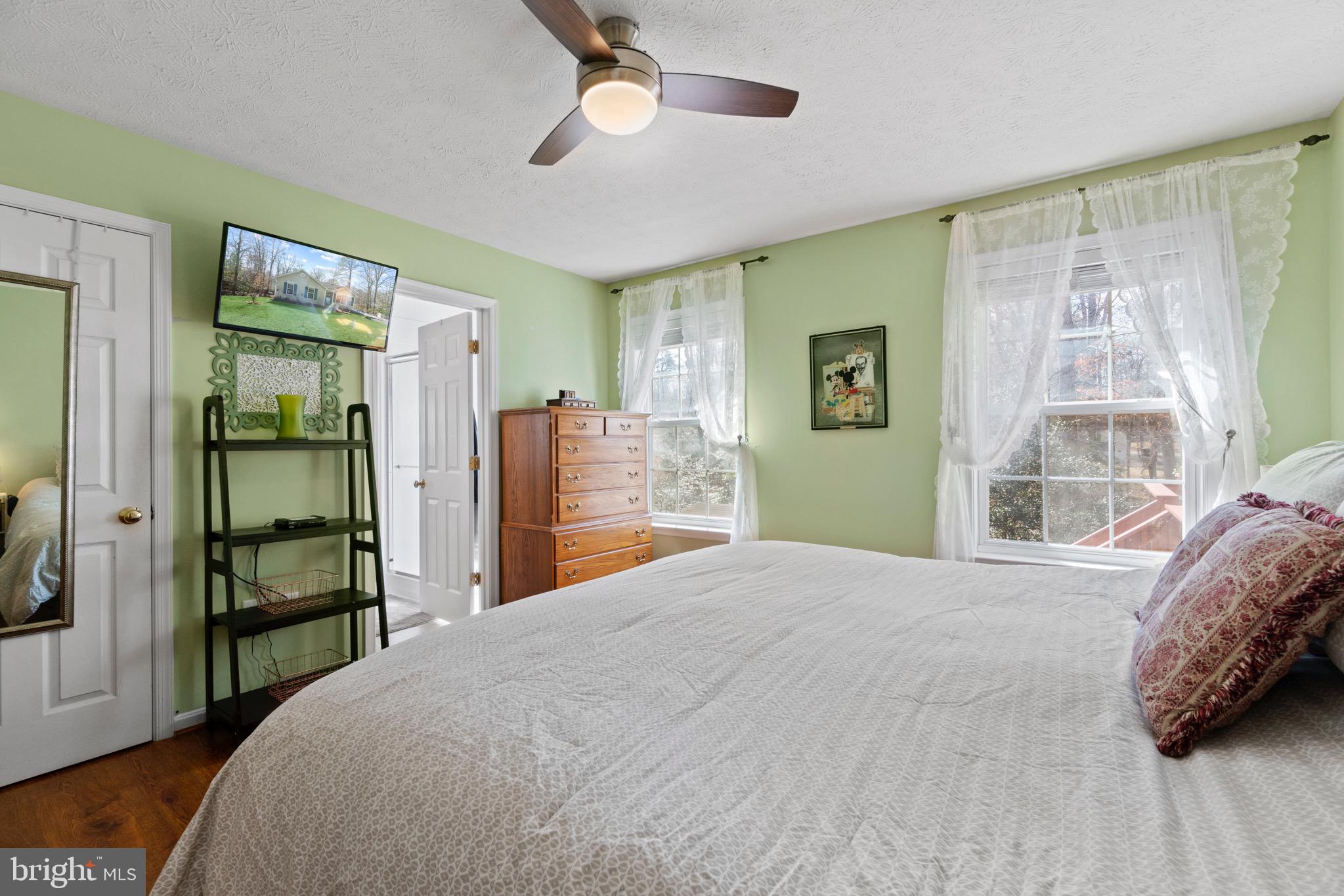 LAKE LAND OR - Residential