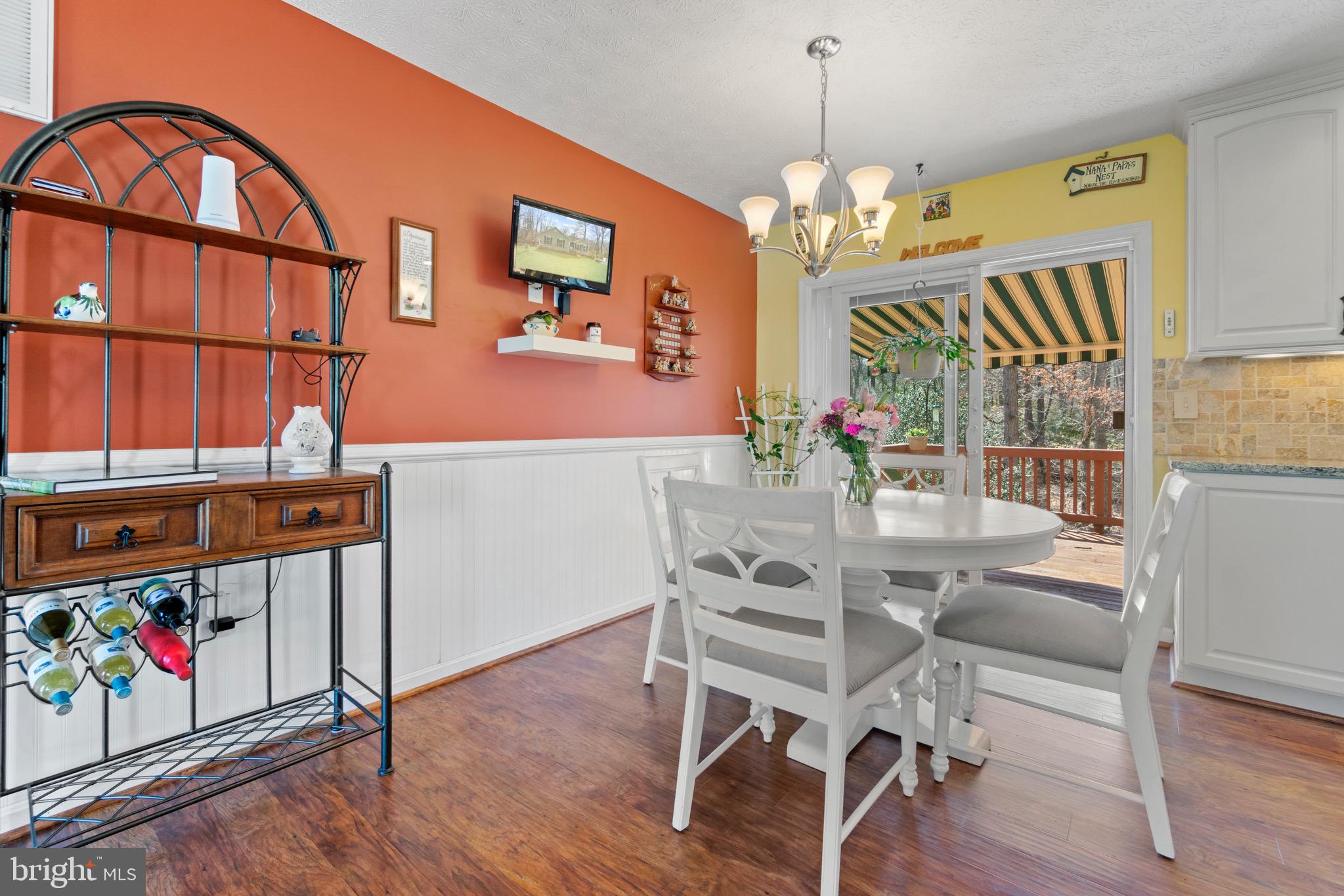 LAKE LAND OR - Residential