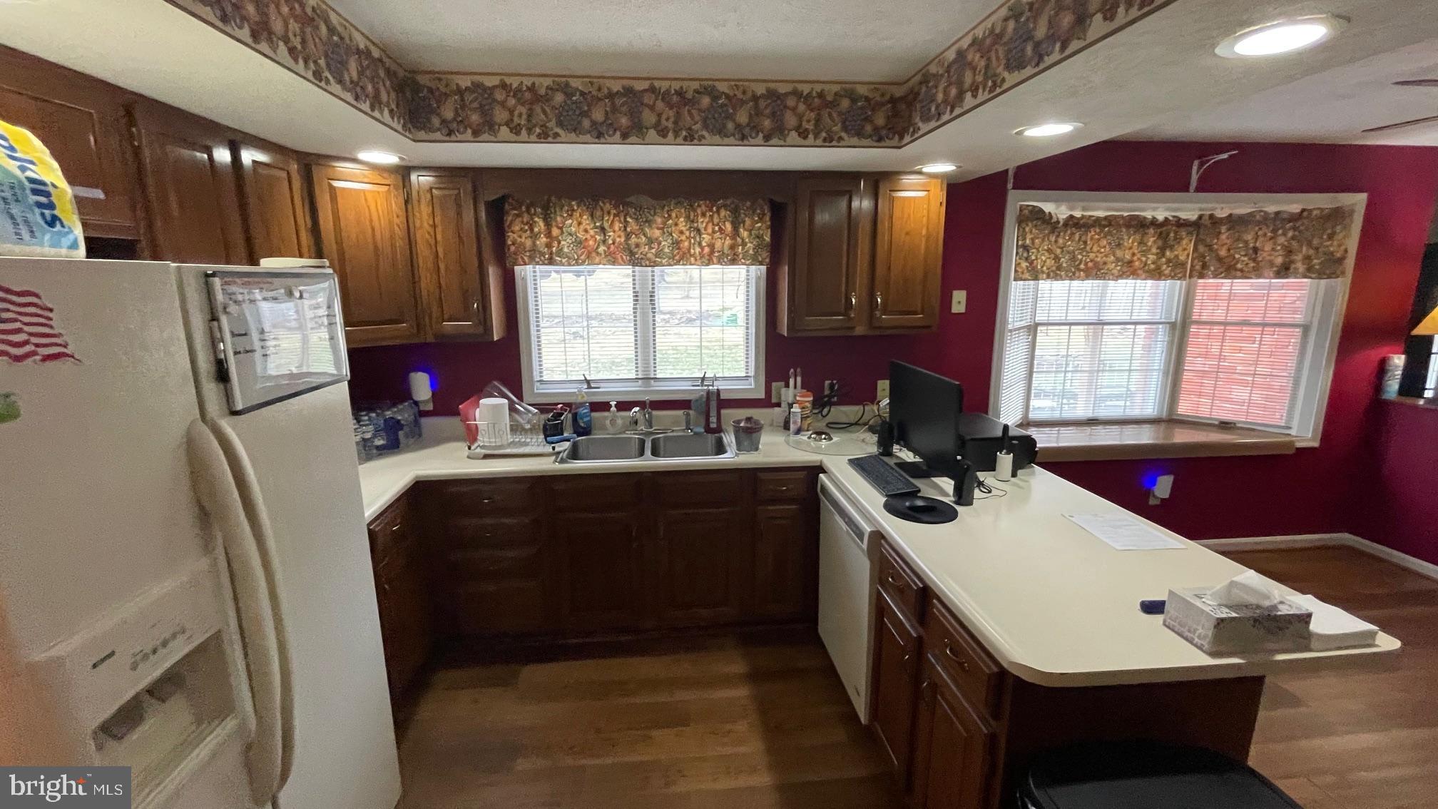 STONEY RUN - Residential