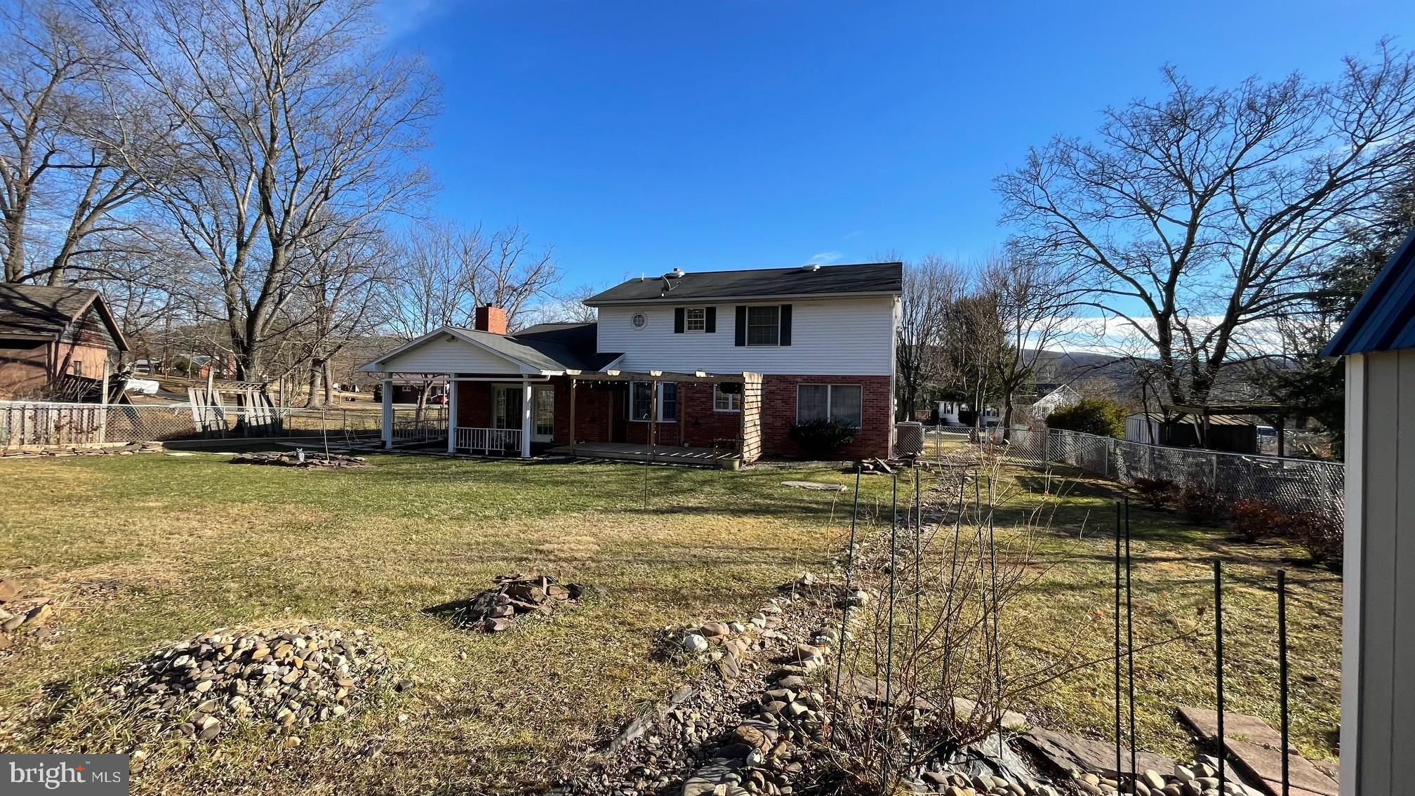 STONEY RUN - Residential