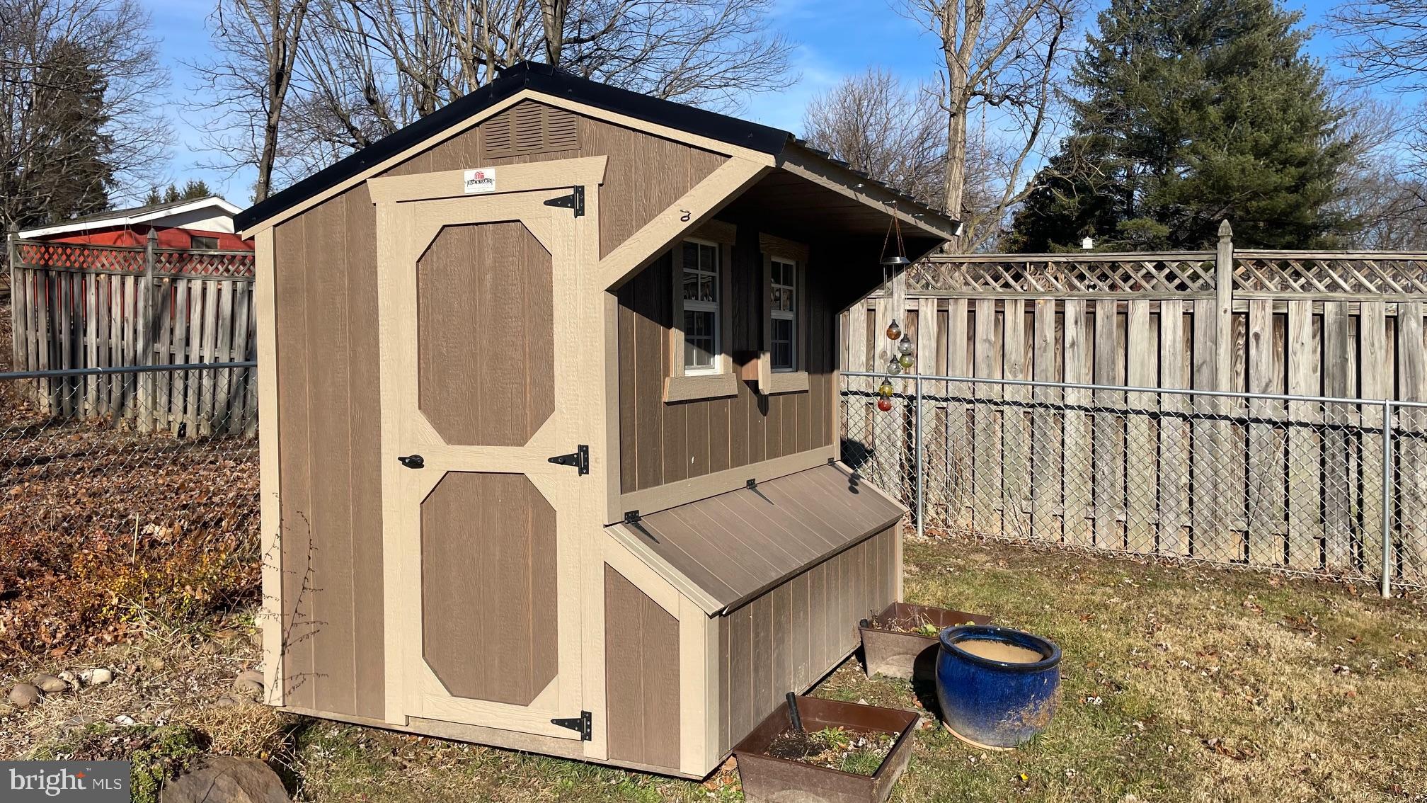 STONEY RUN - Residential