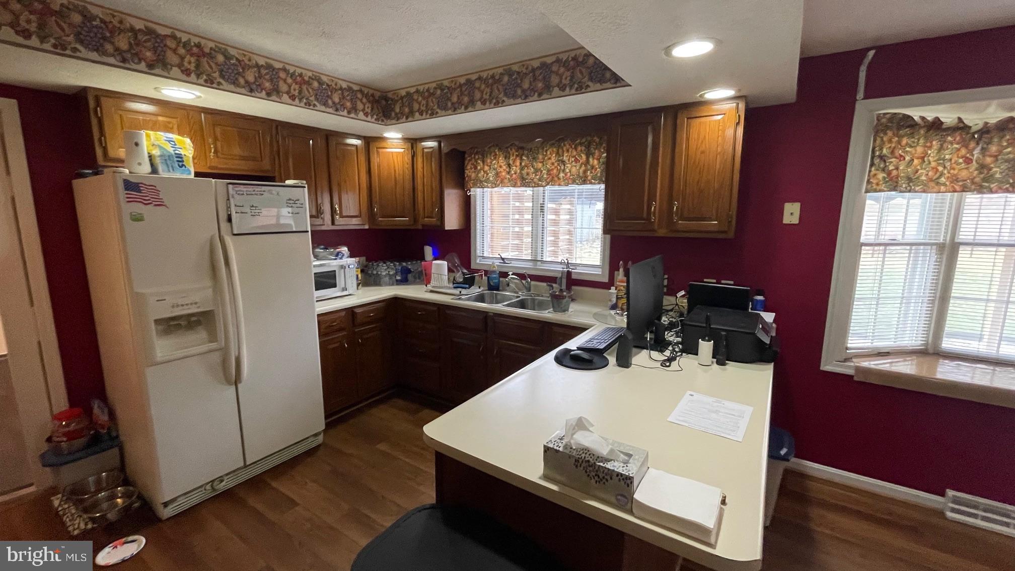 STONEY RUN - Residential