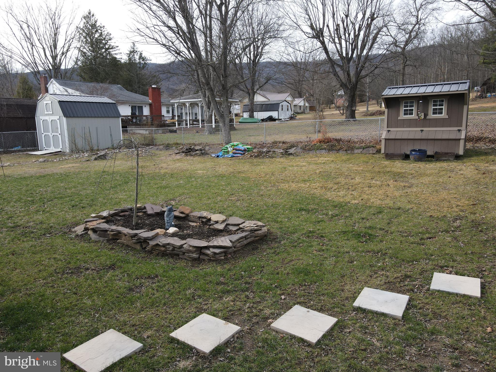 STONEY RUN - Residential