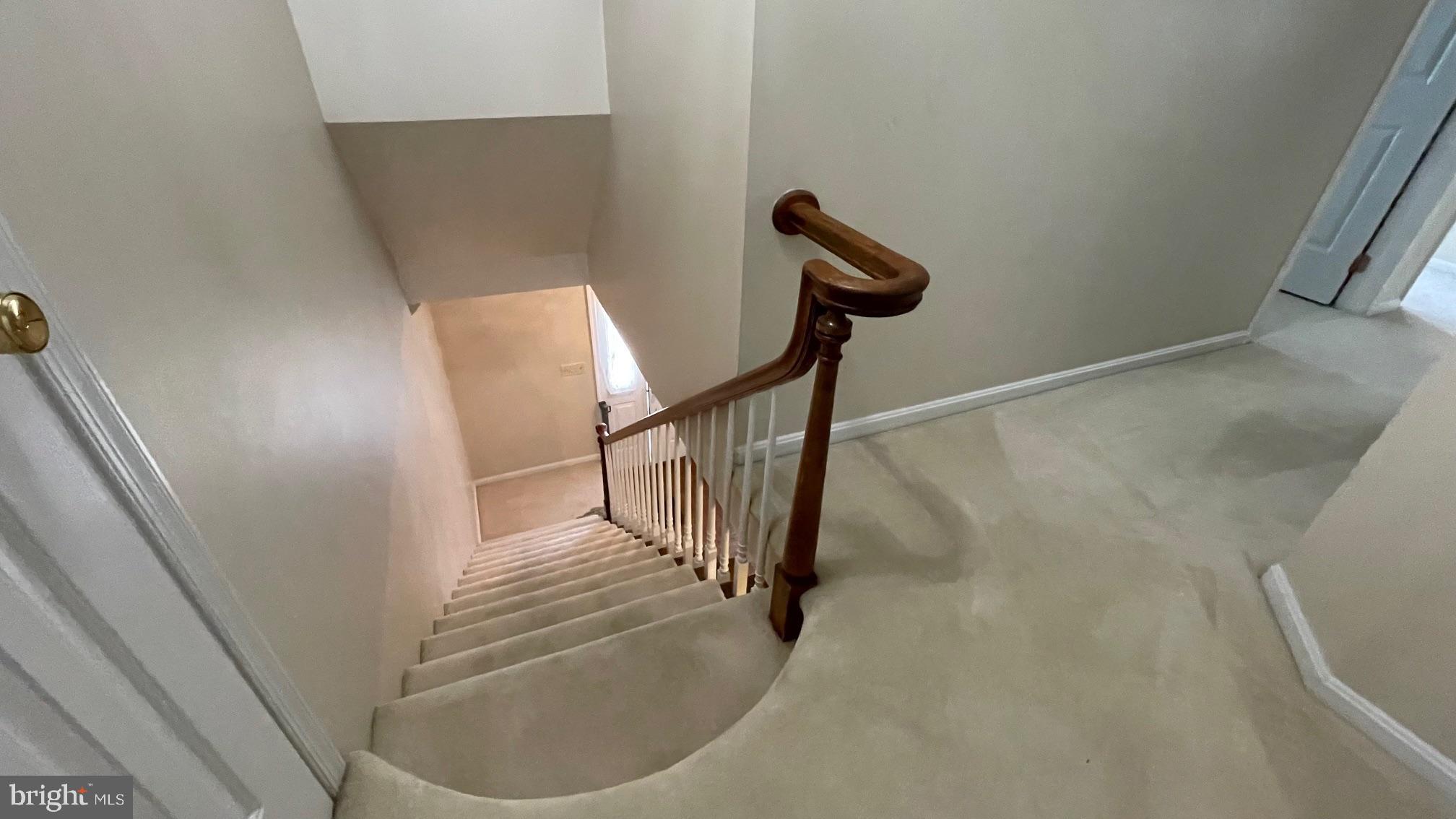 STONEY RUN - Residential