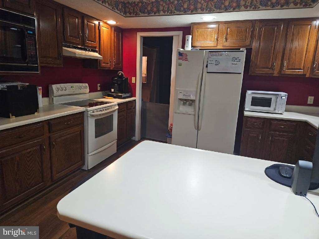 STONEY RUN - Residential