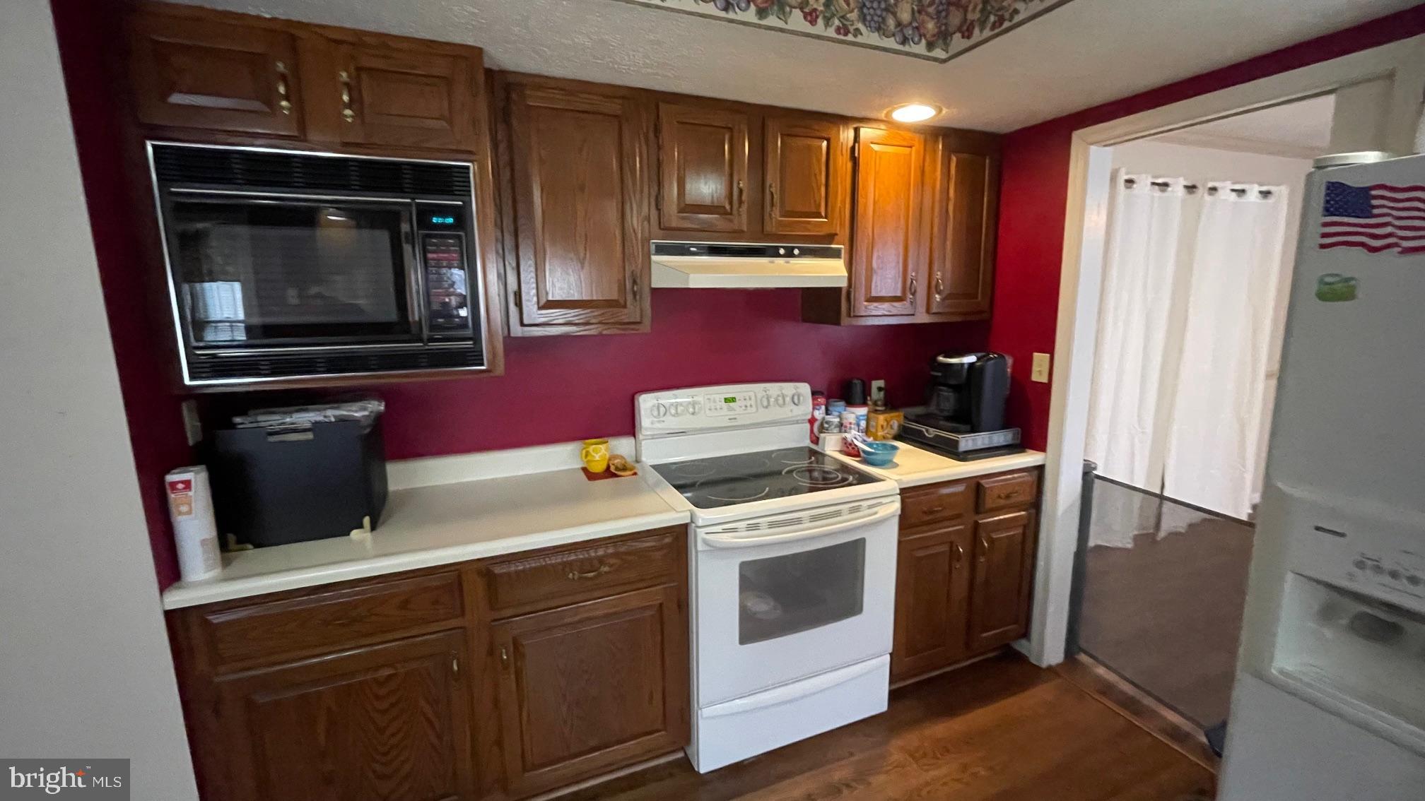 STONEY RUN - Residential