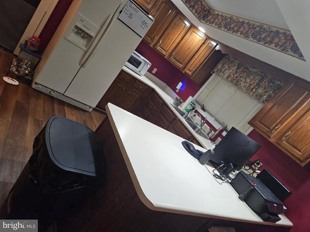 STONEY RUN - Residential