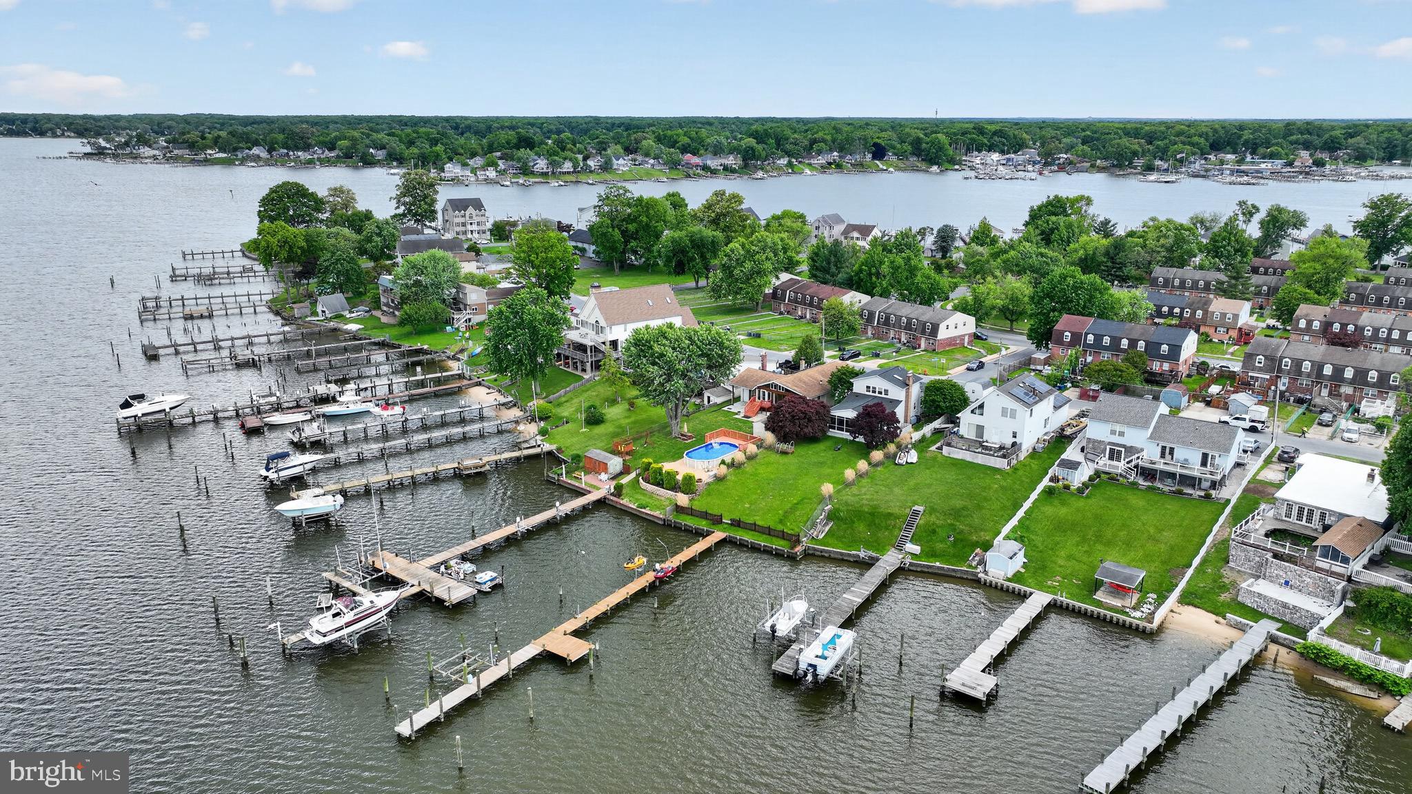 KINGSTON PARK - Residential