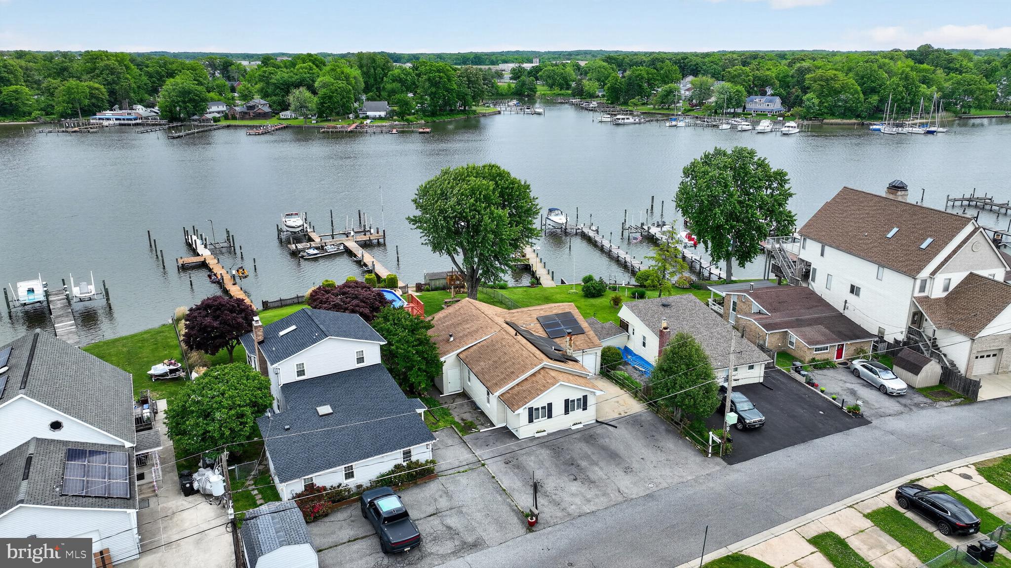 KINGSTON PARK - Residential