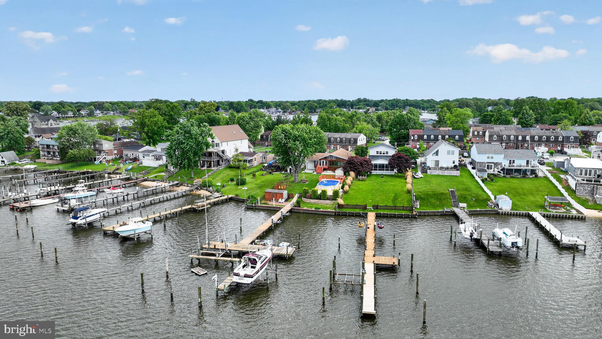 KINGSTON PARK - Residential