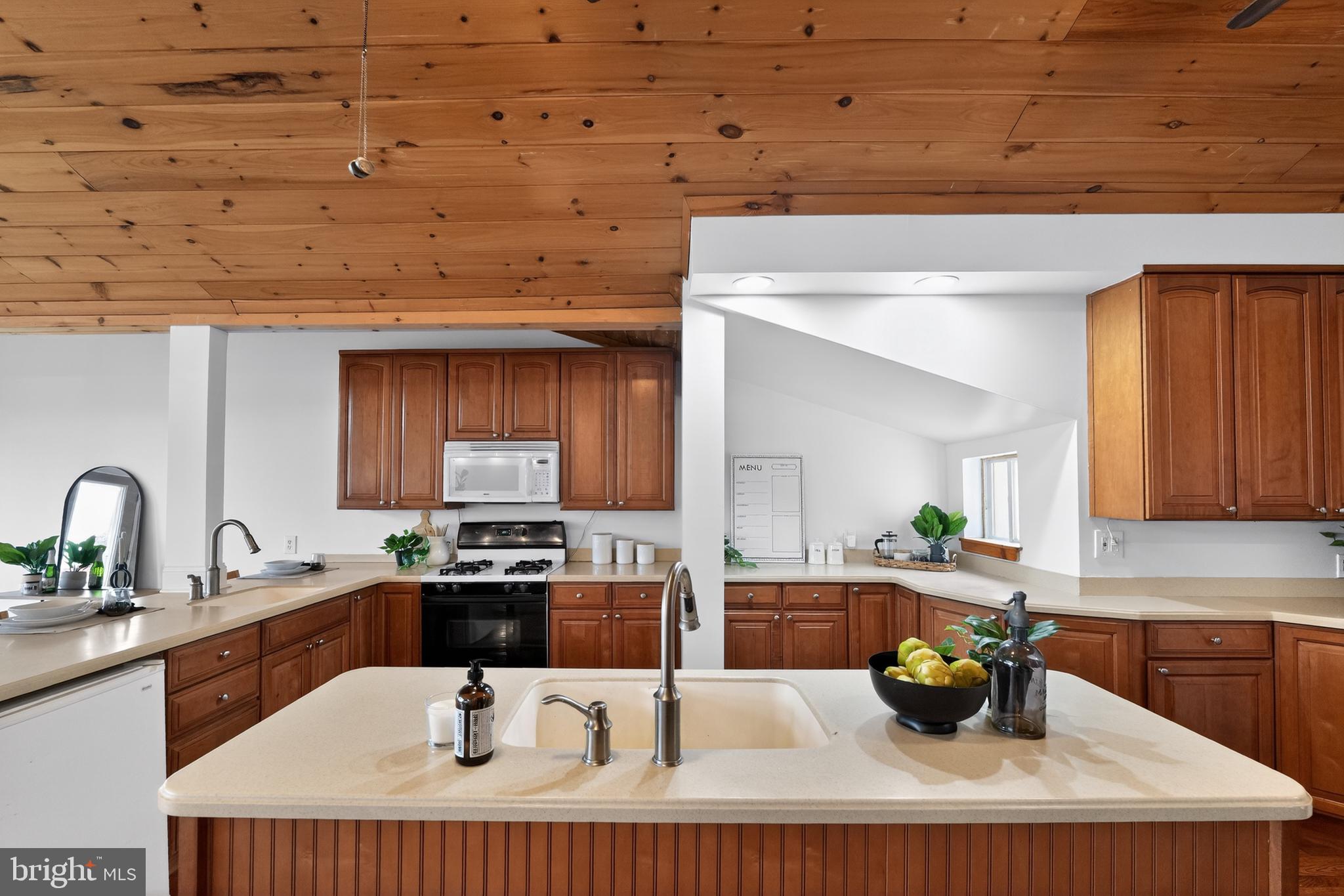 KINGSTON PARK - Residential