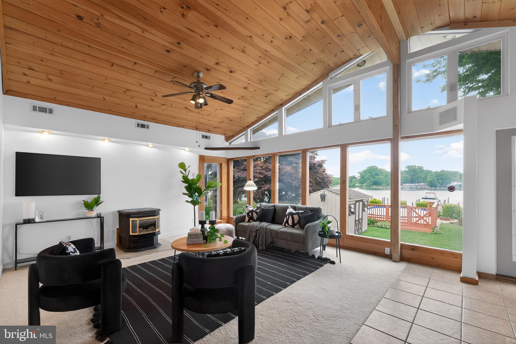 KINGSTON PARK - Residential