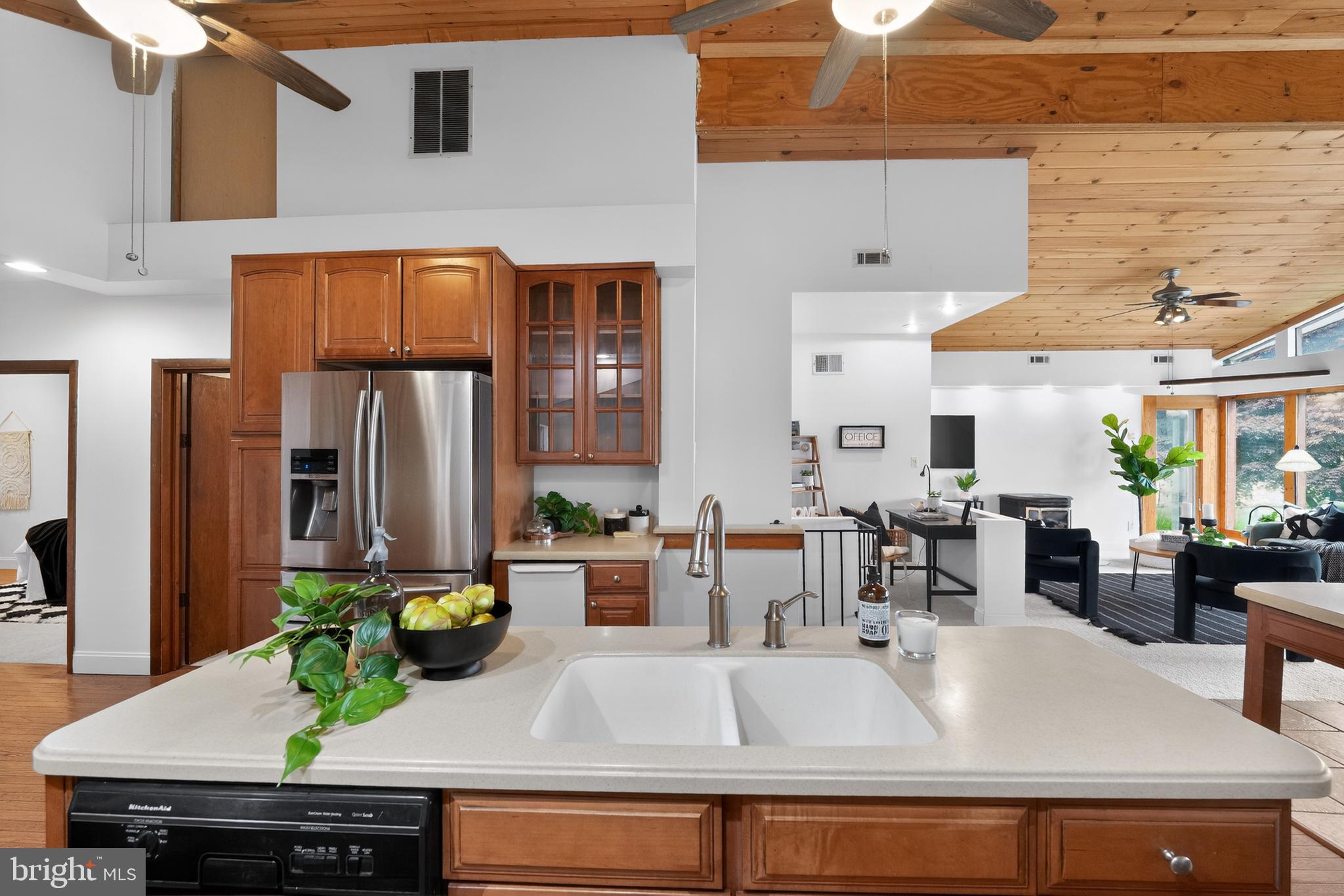 KINGSTON PARK - Residential