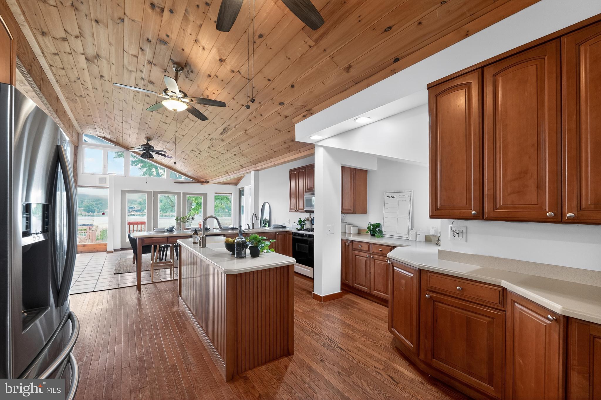 KINGSTON PARK - Residential