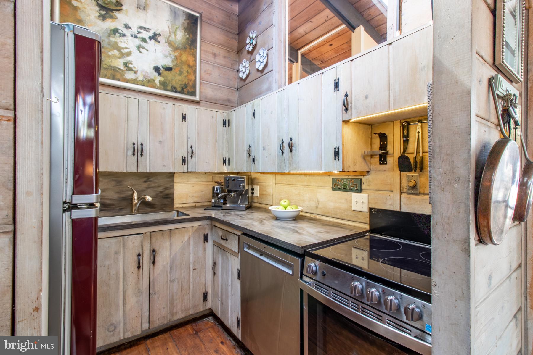 REHOBOTH BY THE SEA - Residential