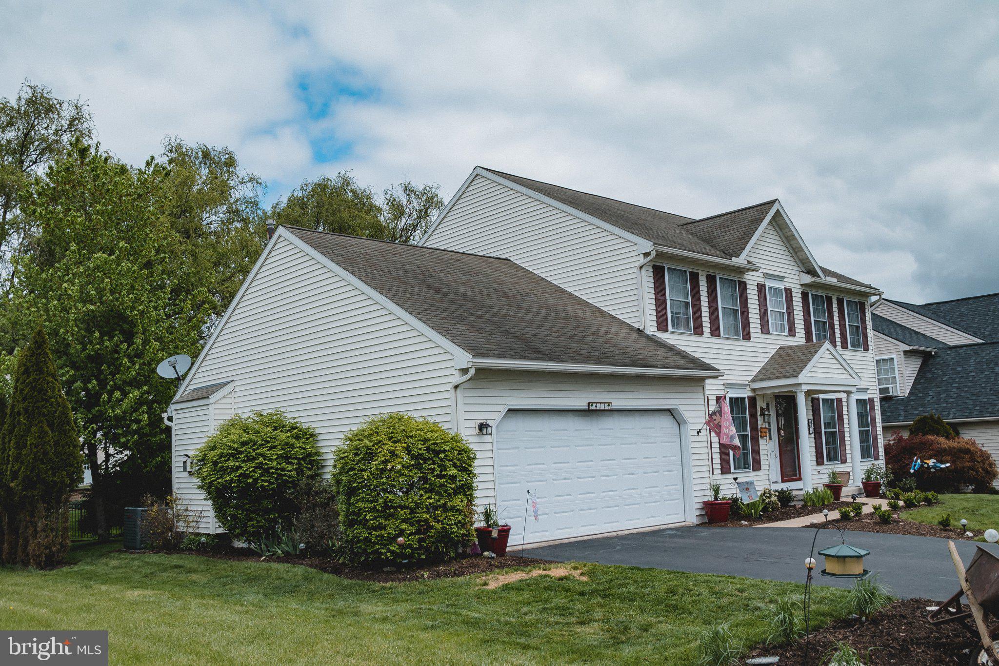 411 WINGSPREAD COURT