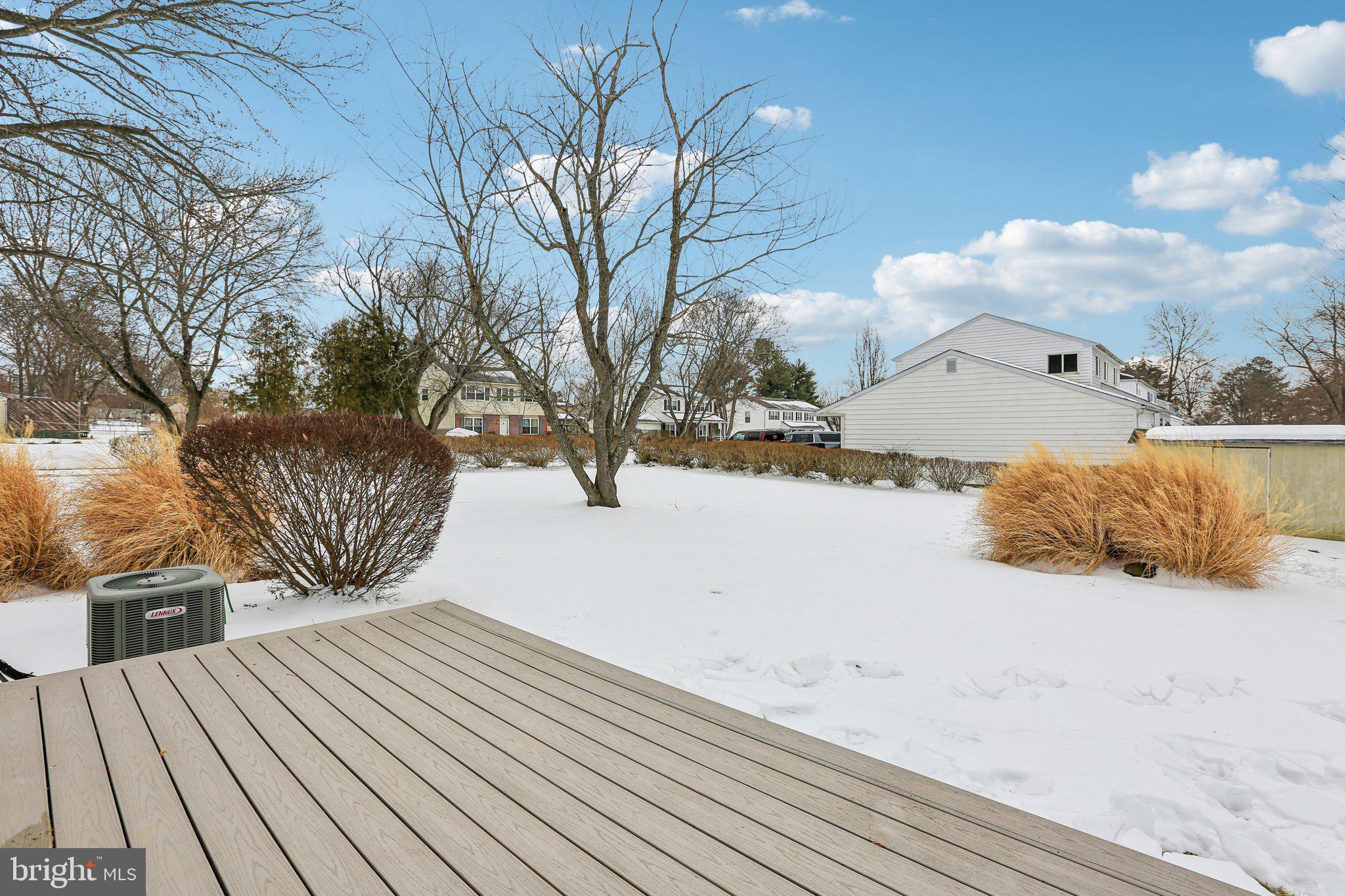 THOMSON ESTATES - Residential