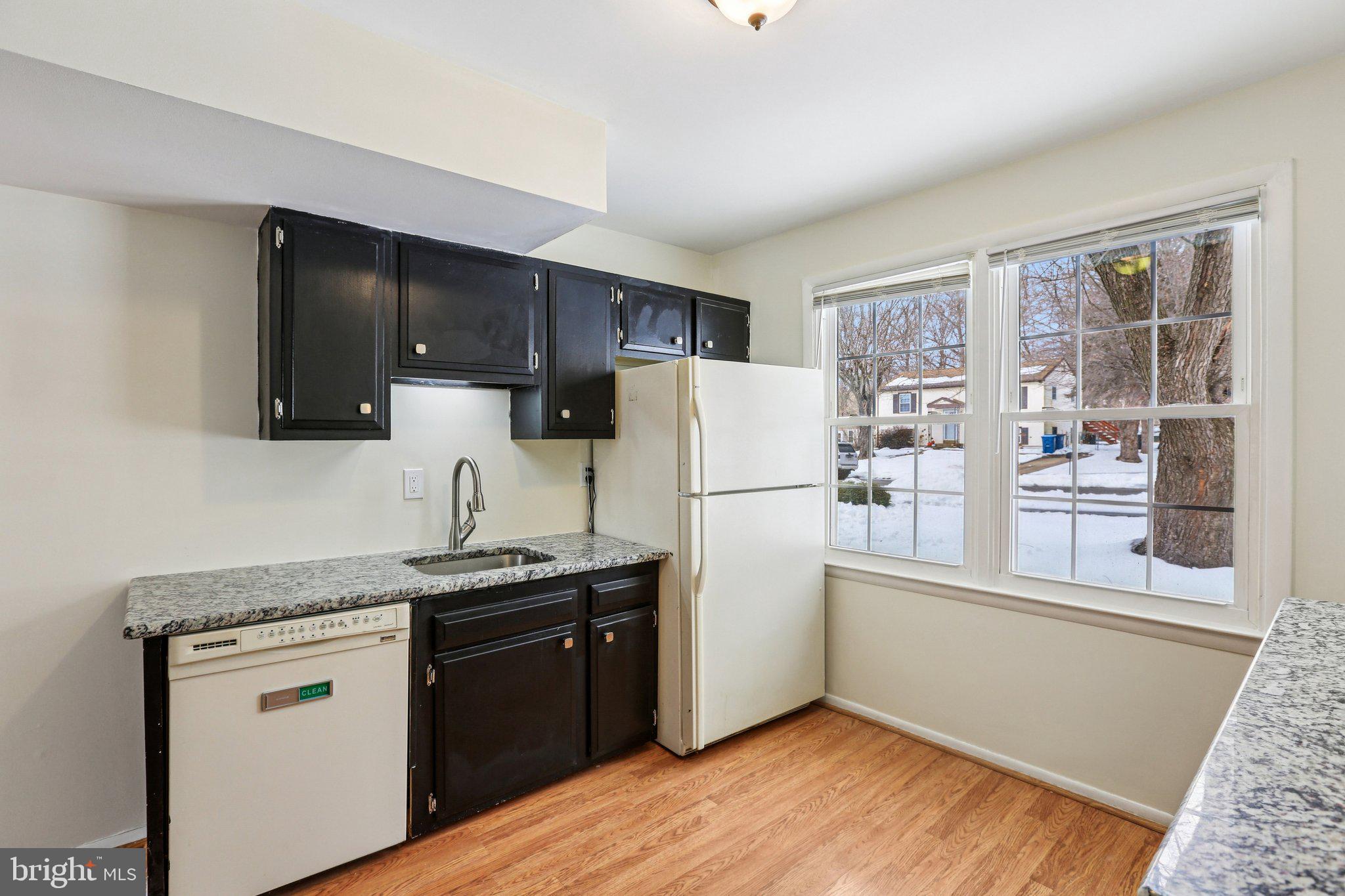 THOMSON ESTATES - Residential