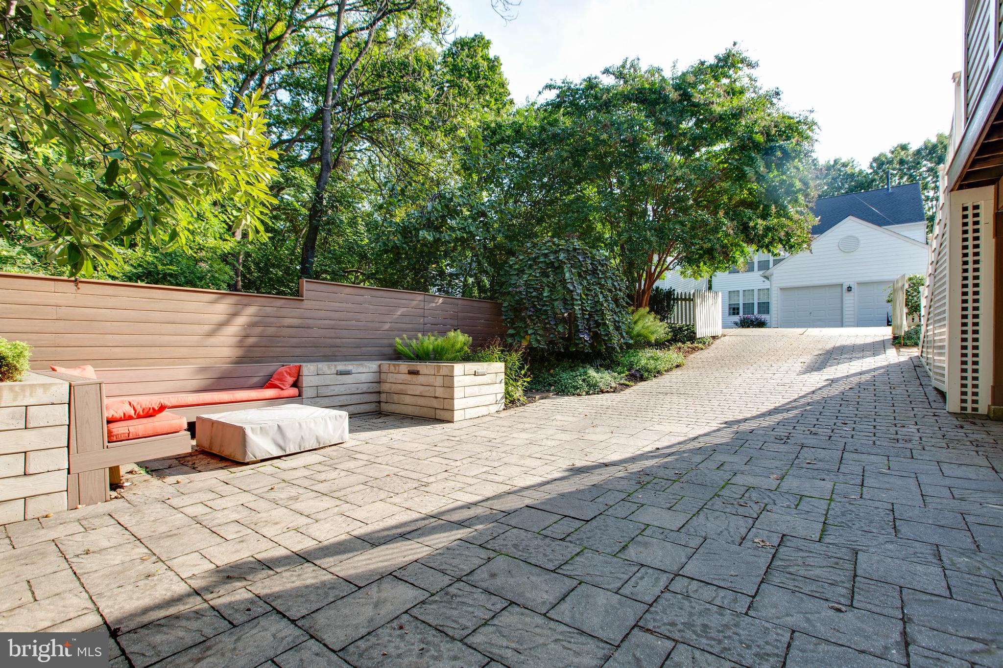 TERRA MARIA - Residential Lease