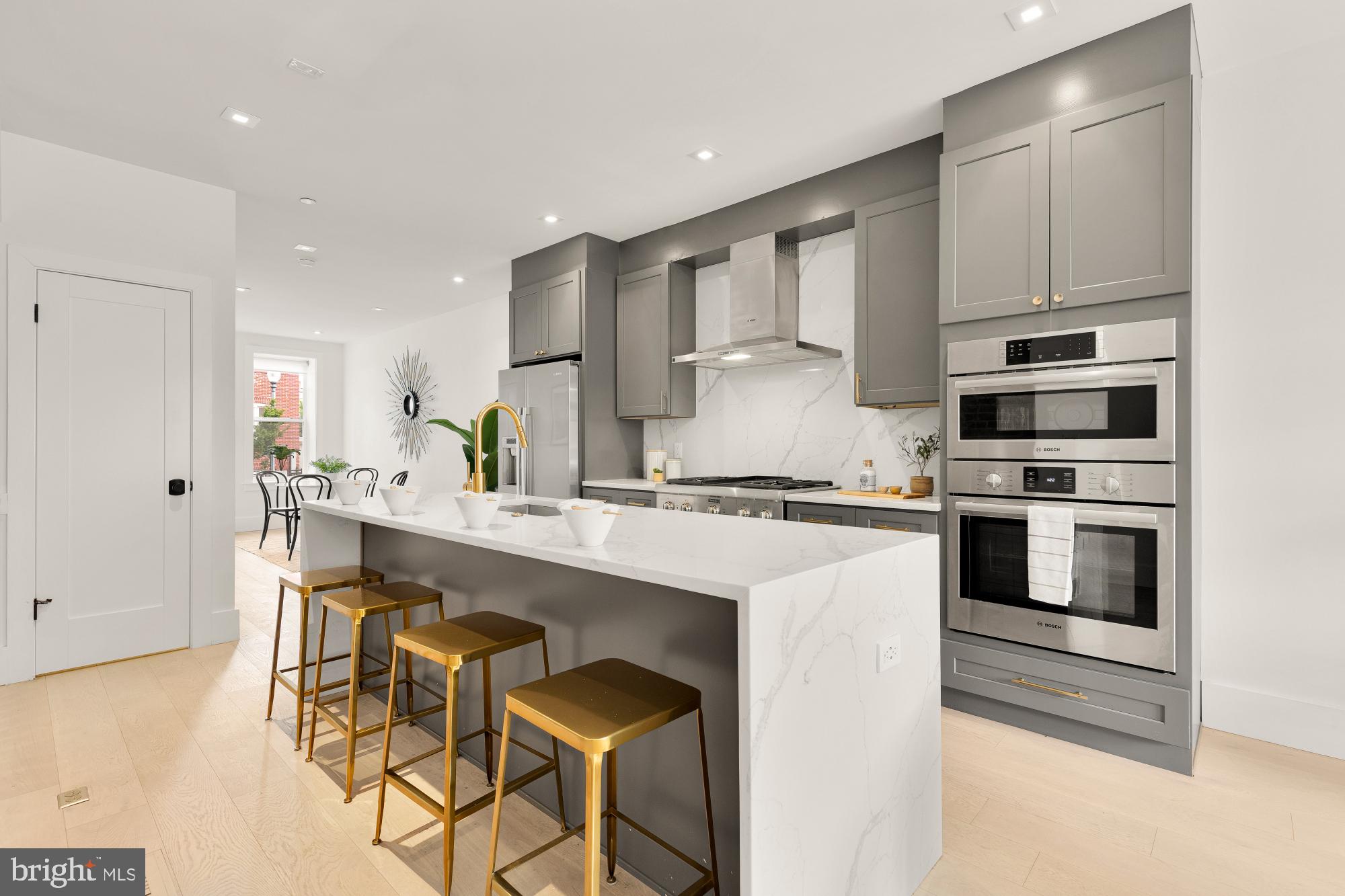 118 THOMAS STREET NW 1