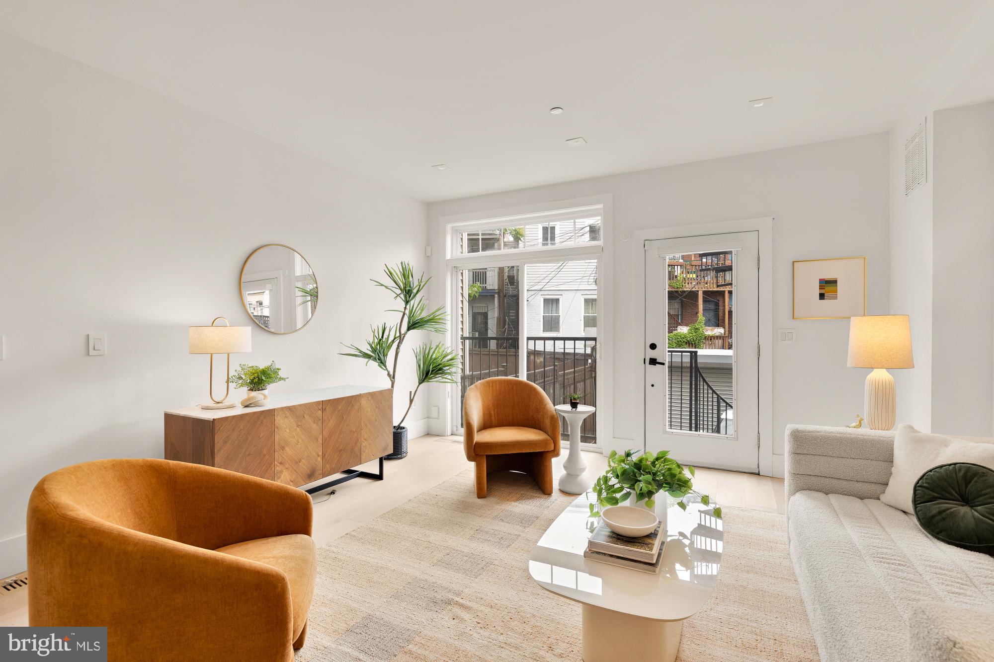 118 THOMAS STREET NW 1