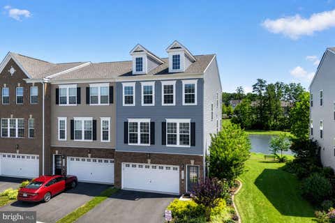 Photo of 8962 Englewood Farms Drive, MANASSAS, VA 20112 (MLS # VAPW2126190)
