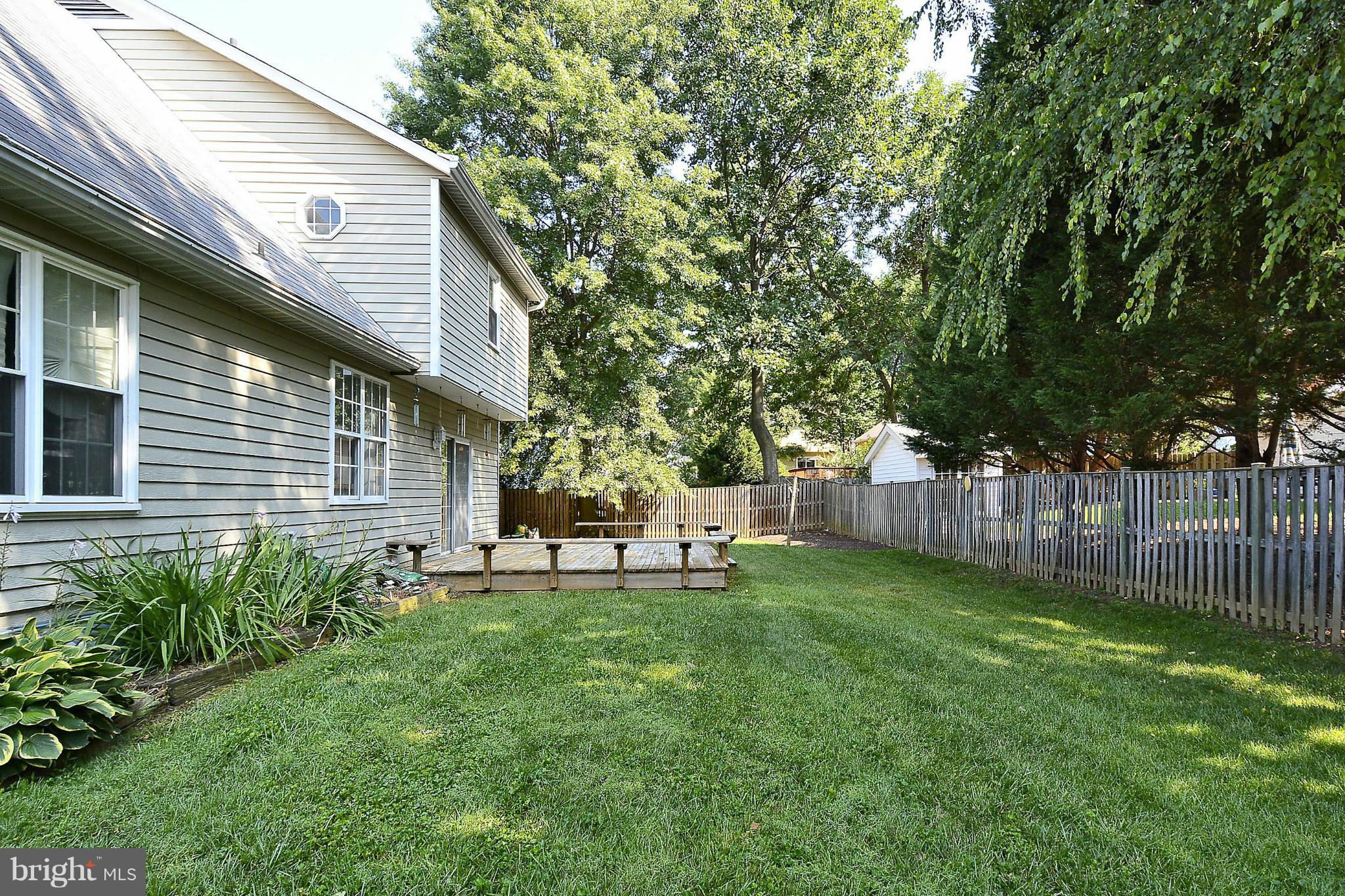 OLD COURTHOUSE WOODS - Residential