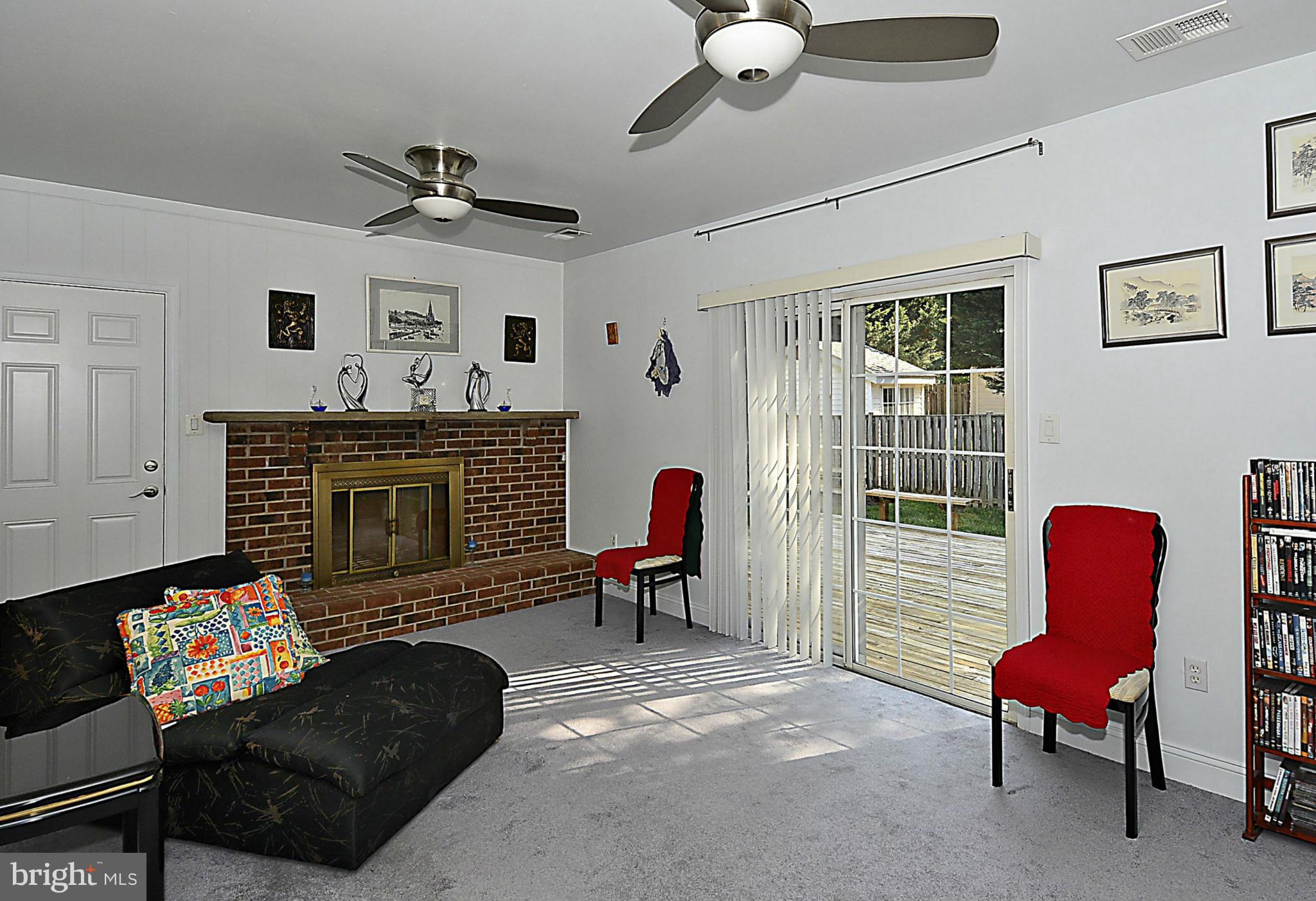 OLD COURTHOUSE WOODS - Residential